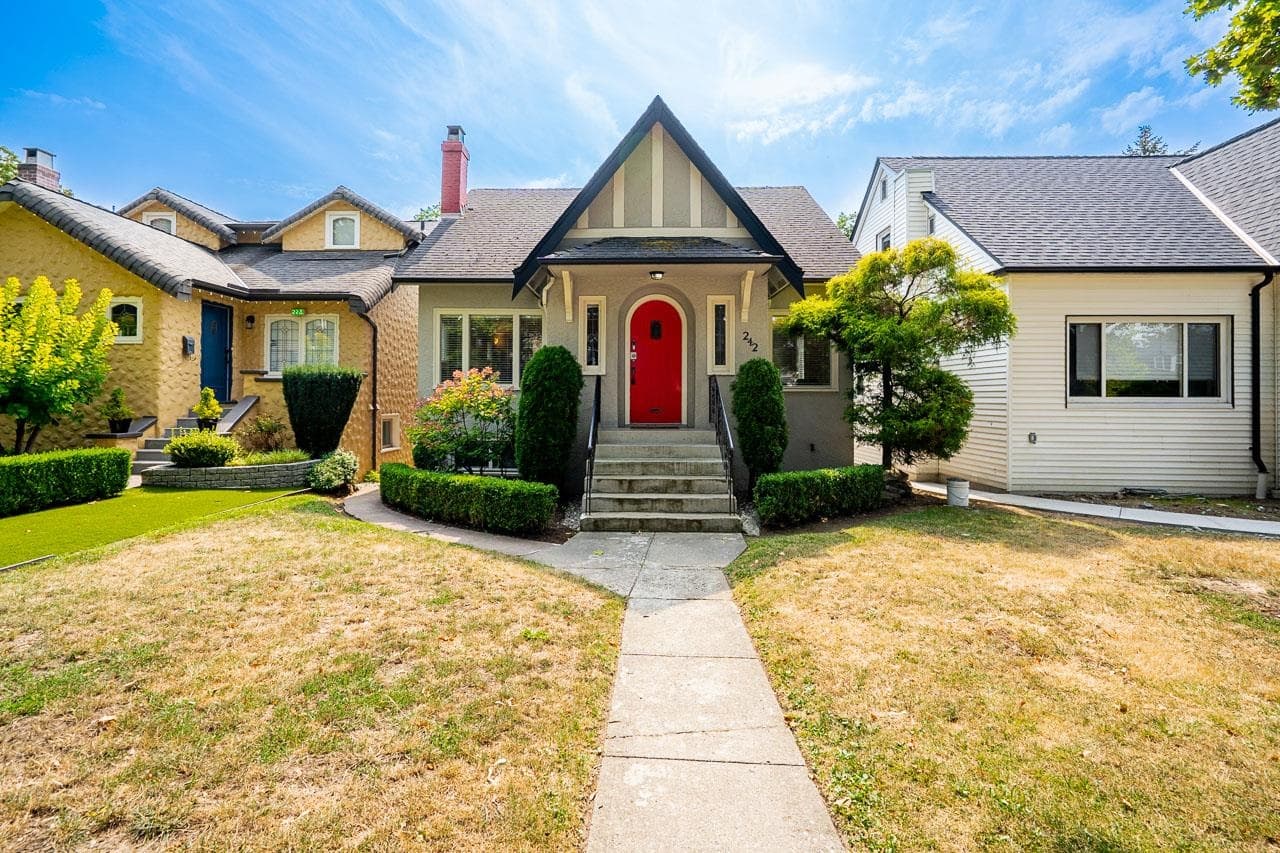 242 W 21st Avenue, Vancouver, V5Y 2E5 — photo 2