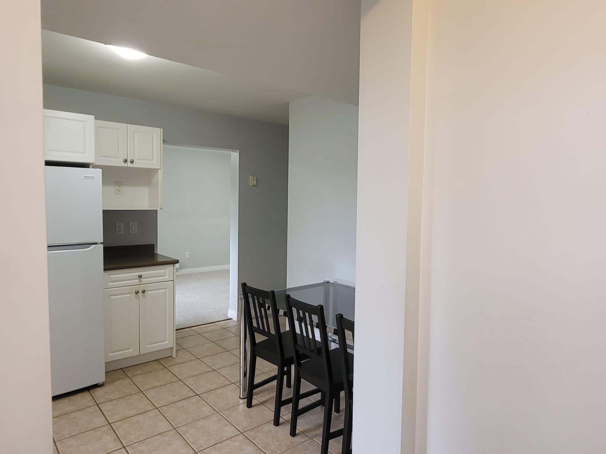Garden Suite - 2868 Mclaren Court, Coquitlam, V3B 8G1 — photo 3