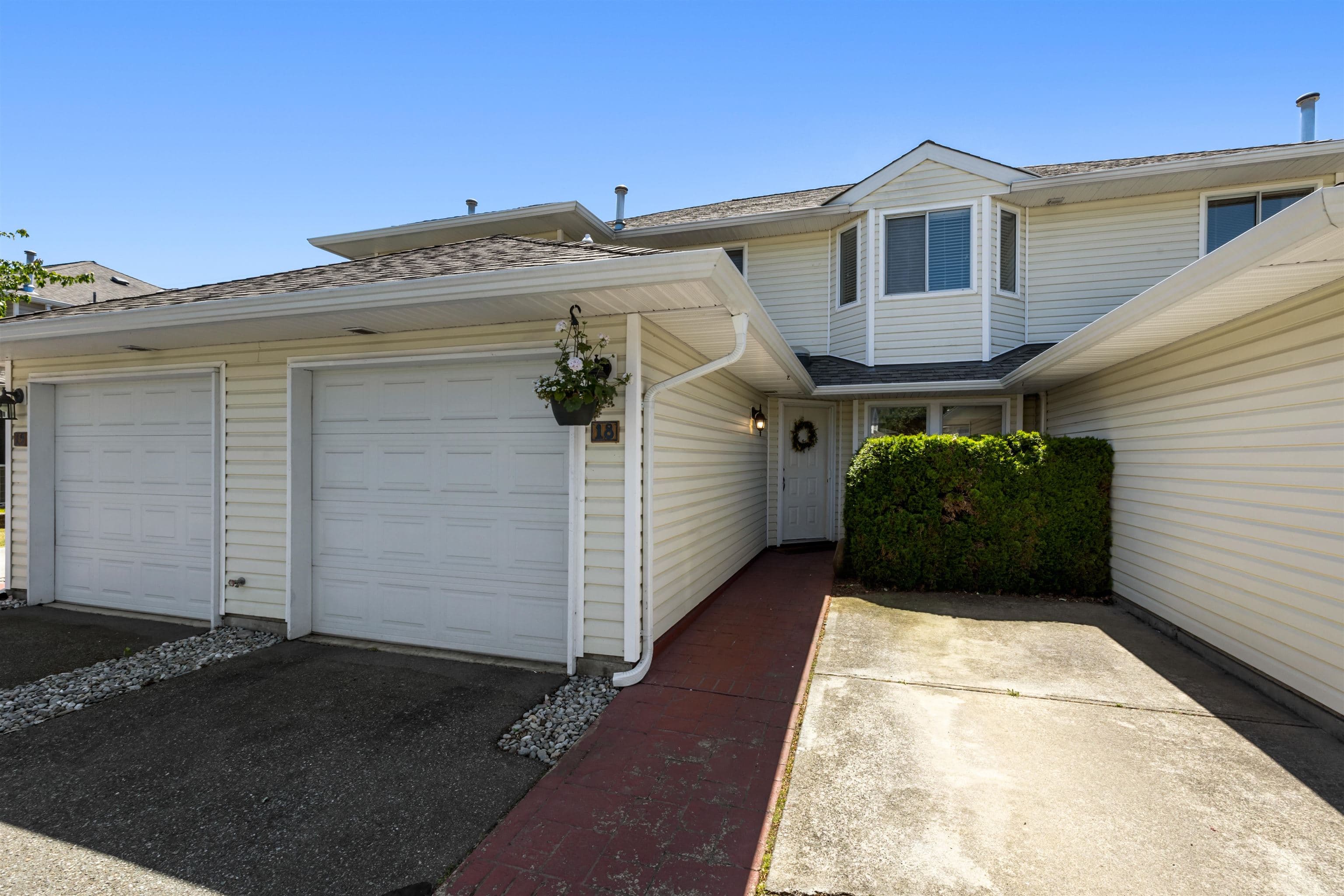 18 - 21928 48 Avenue, Langley, V3A 8H1 — photo 4