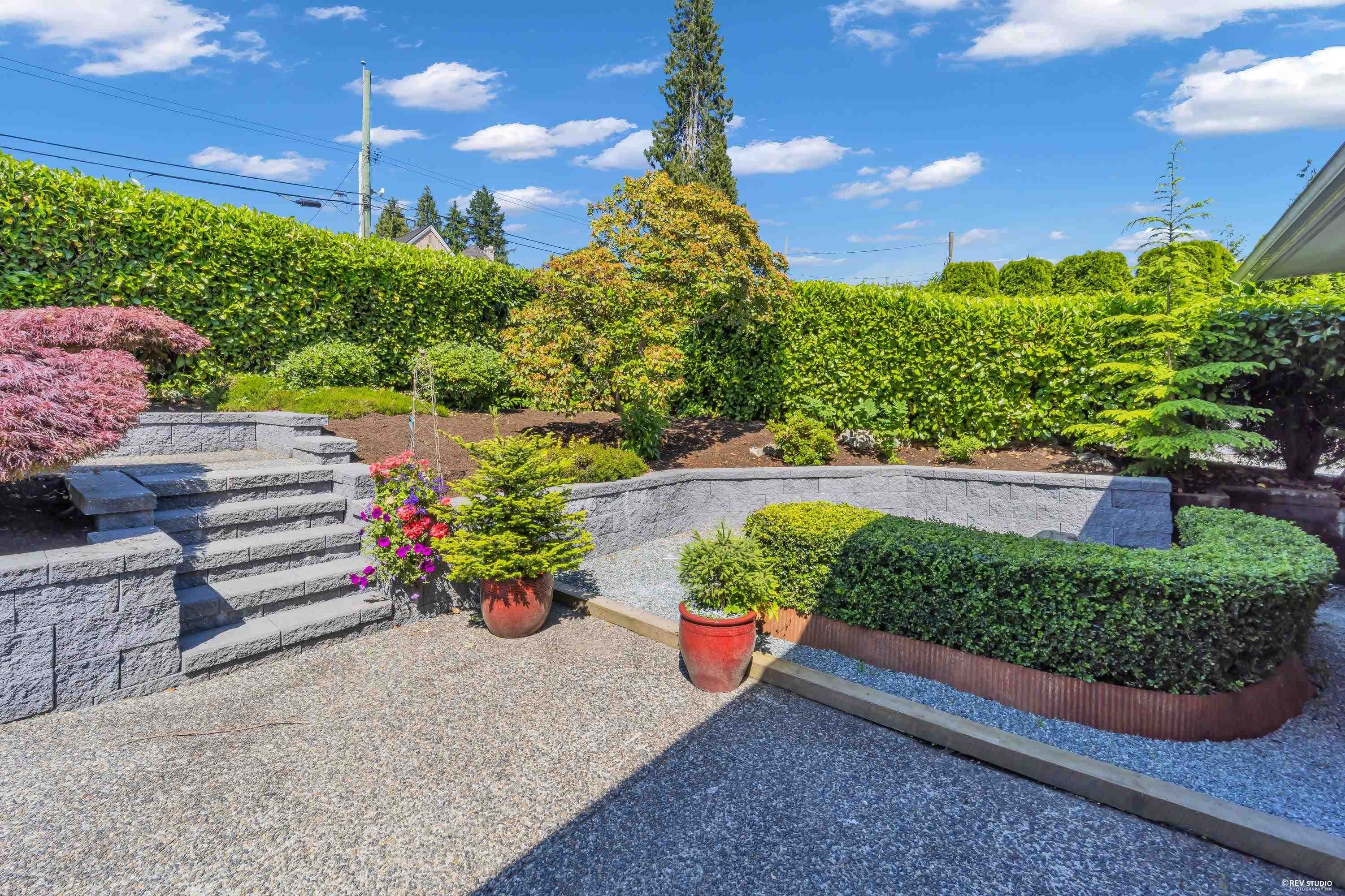2322 Lawson Avenue, West Vancouver, V7V 2E6 — photo 4