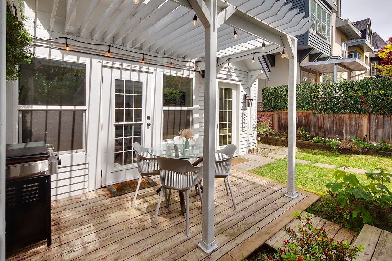 2977 W 6th Avenue, Vancouver, V6K 1X4 — photo 4