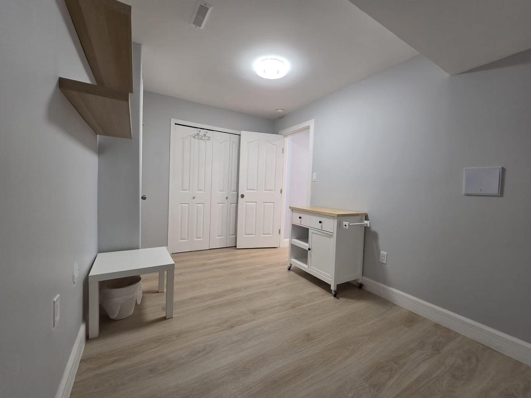 2 Bed Suite - 1418 El Camino Drive, Coquitlam