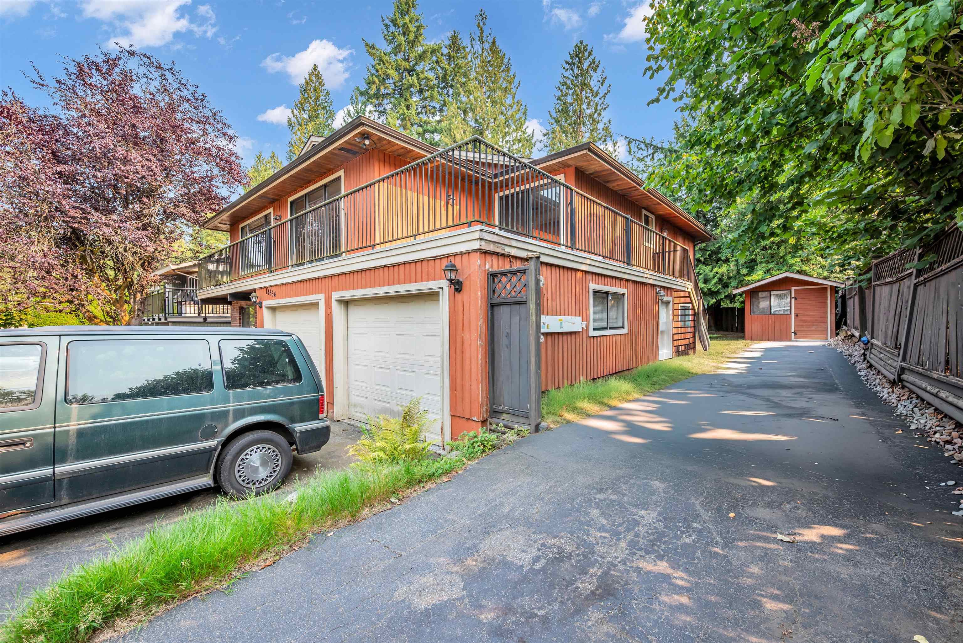 14654 102 Avenue, Surrey, V3R 7E5 — photo 3