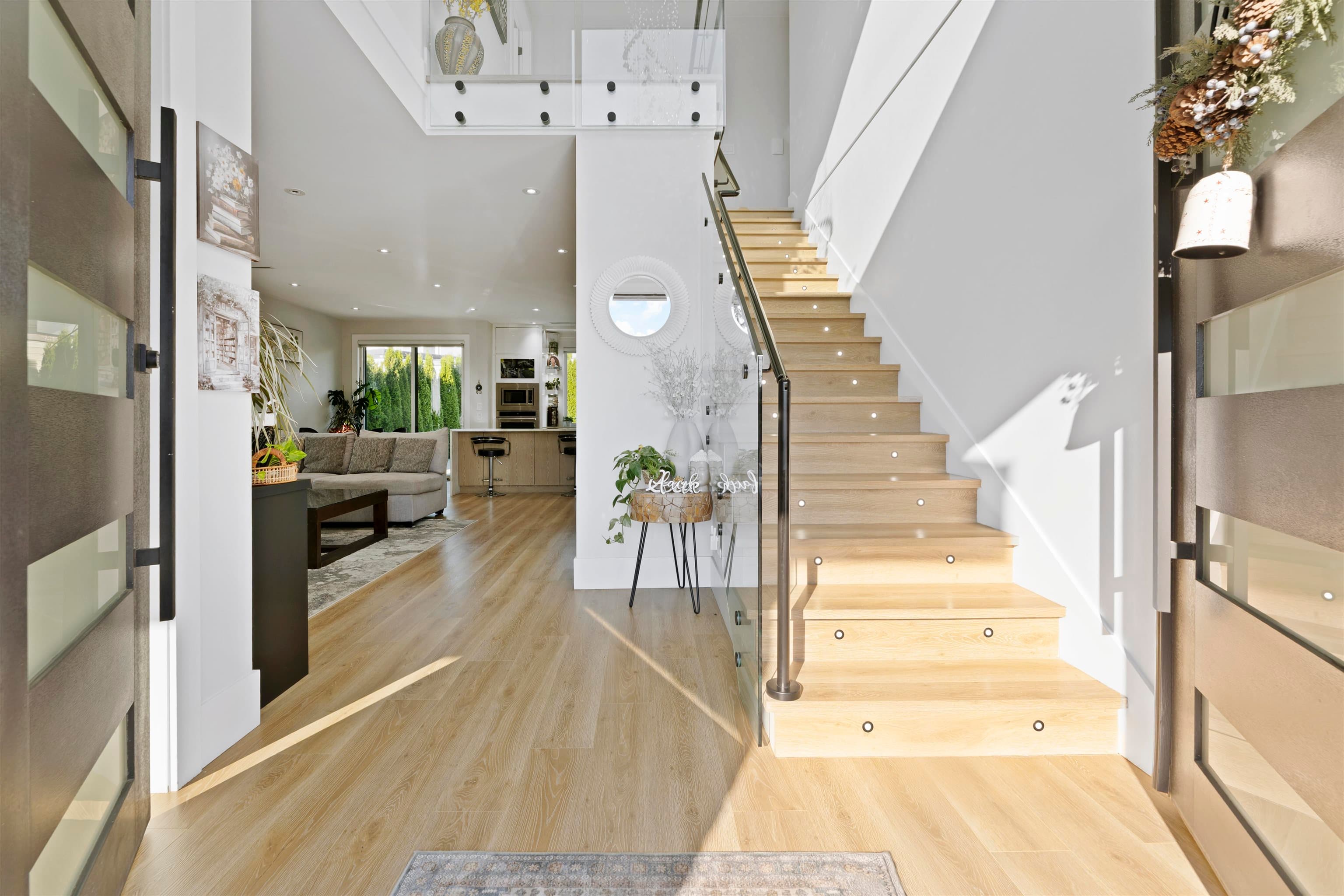 10108 Mary Drive, Surrey, V3V 3B7 — photo 3