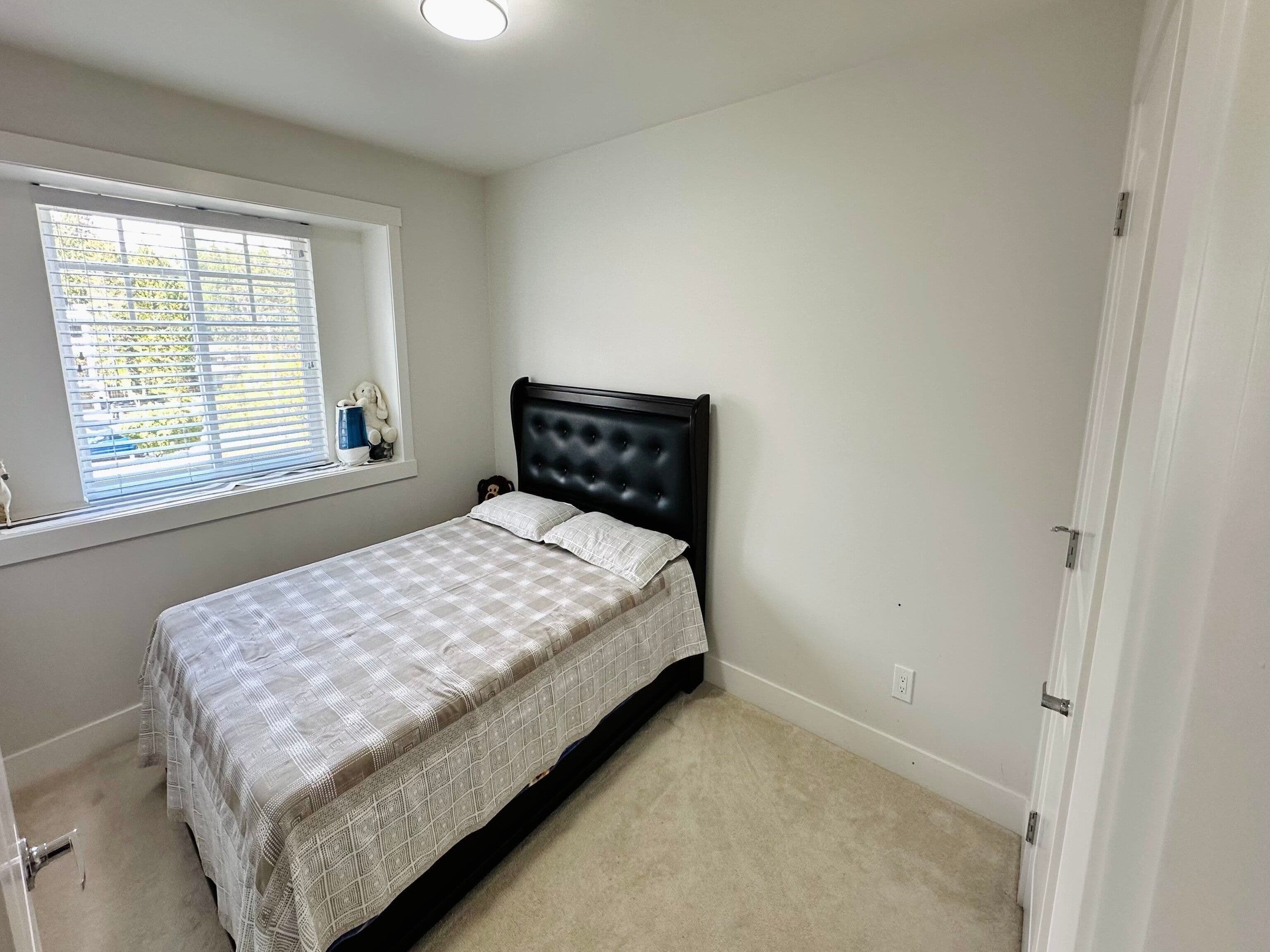 176 - 13898 64 Avenue, Surrey, V3W 1L6 — photo 2