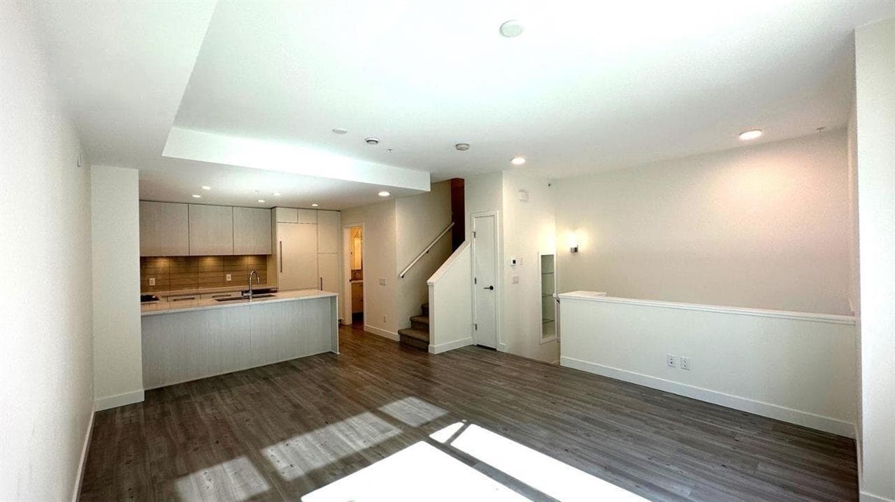 259 - 2035 Glenaire Drive, North Vancouver, V7P 1Y3 — photo 1