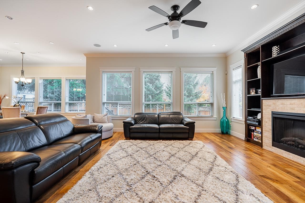 16302 25 Avenue, Surrey, V3Z 6S1 — photo 4