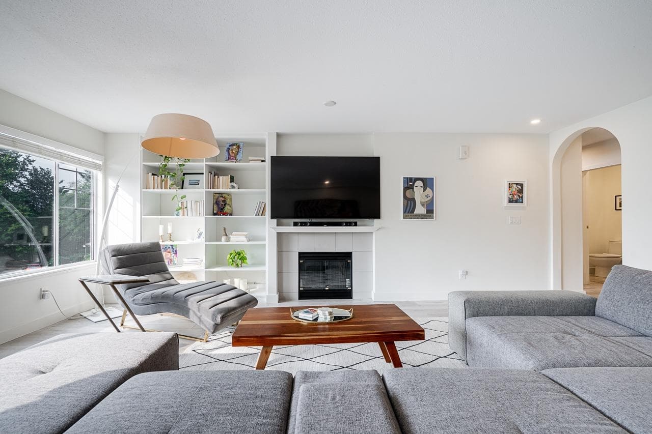 35 - 7465 Mulberry Place, Burnaby, V3N 5A1 — photo 2