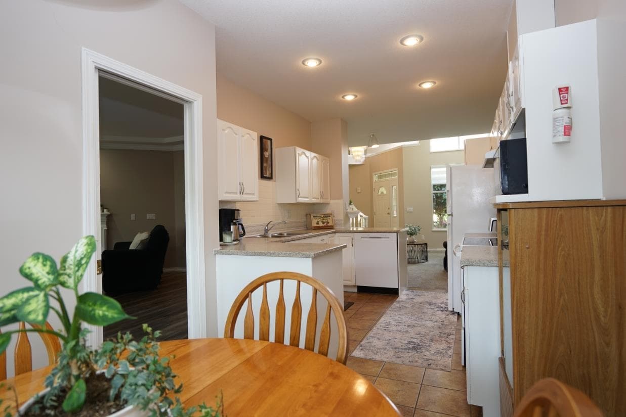 13 - 6211 W Boundary Drive, Surrey, V3X 3G7 — photo 4
