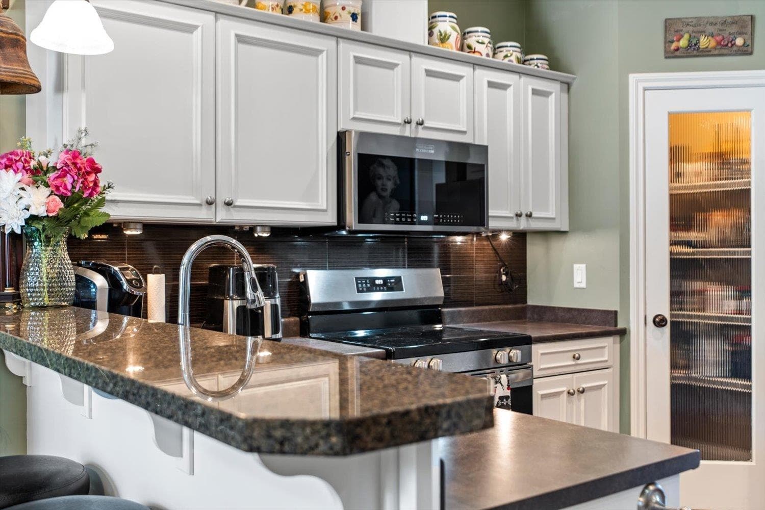3 - 6577 Southdowne Place, Chilliwack, V2R 0H4 — photo 5