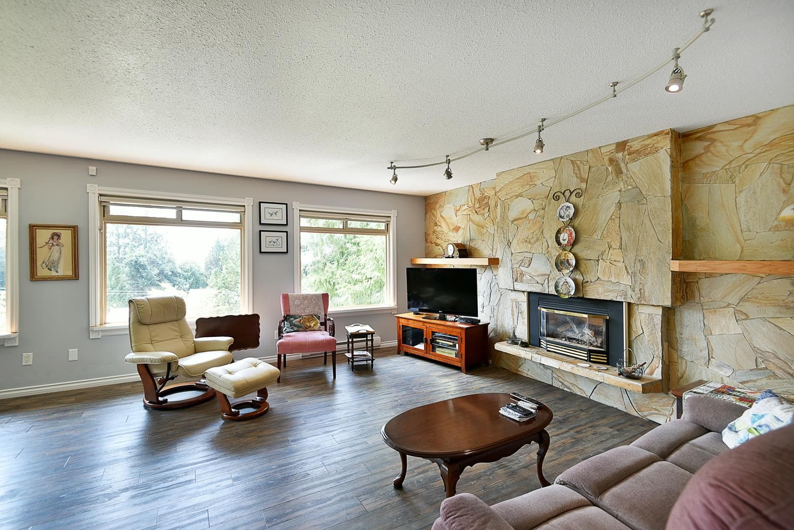 6450 Jasper Road, Sechelt