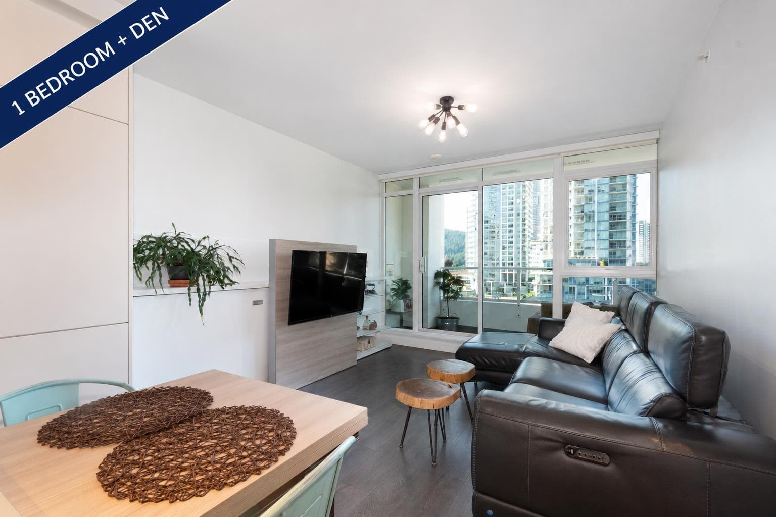 610 - 657 Whiting Way, Coquitlam, V3J 0J6 — photo 1