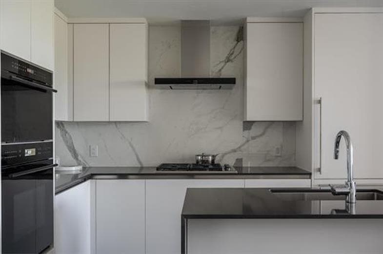 301 - 717 W 17th Avenue, Vancouver, V5Z 1V1 — photo 2