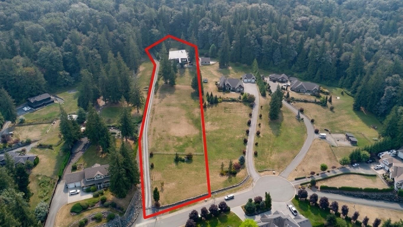 42449 Highland Drive, Yarrow, V2R 5H2 — photo 1