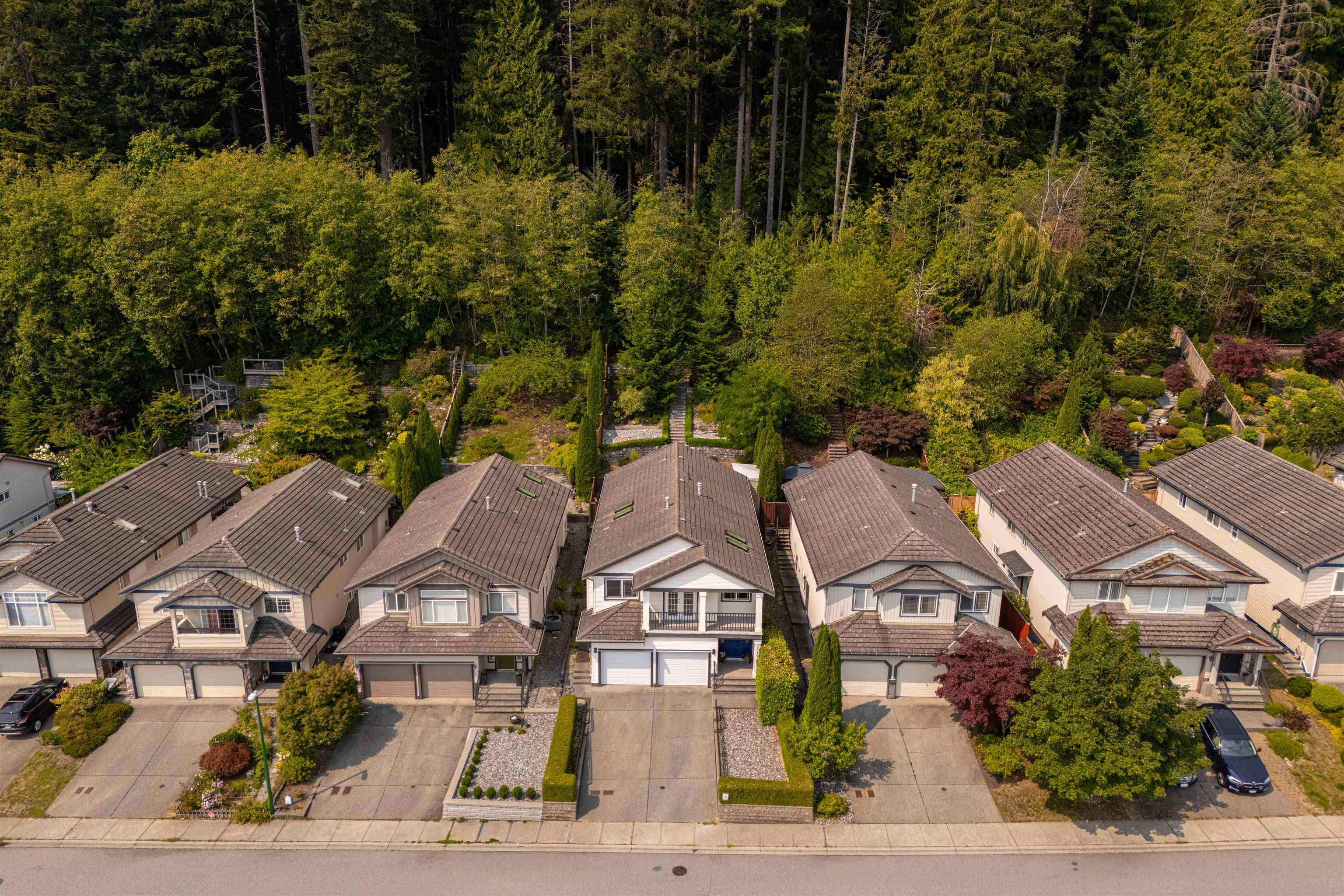 3017 Maplewood Court, Coquitlam, V3E 3P3 — photo 1