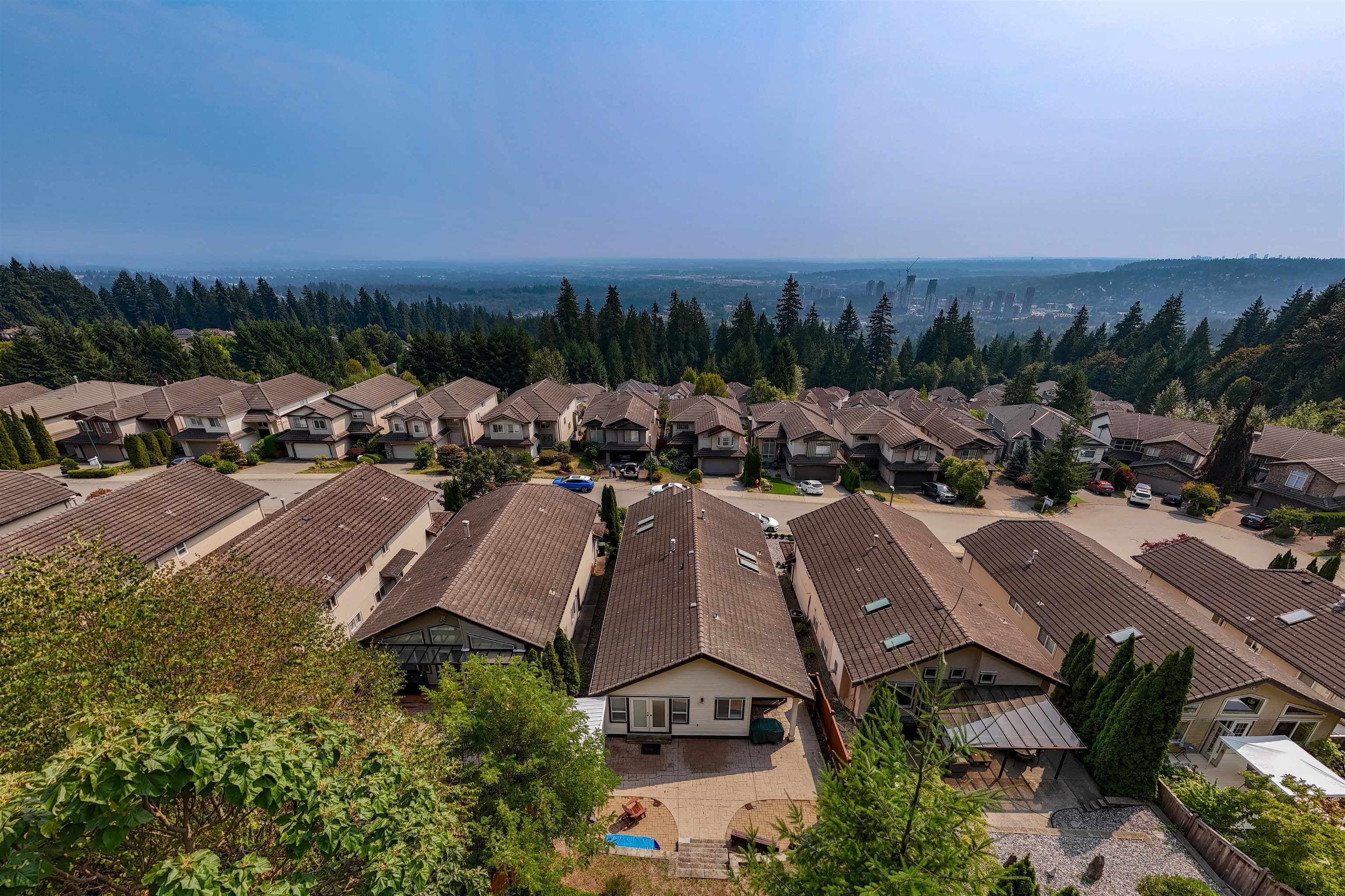 3017 Maplewood Court, Coquitlam, V3E 3P3 — photo 5