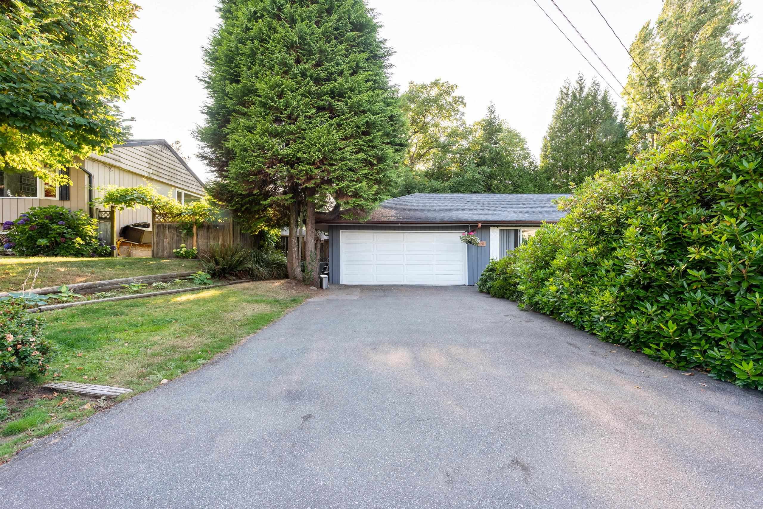 1209 Ridge Court, Coquitlam