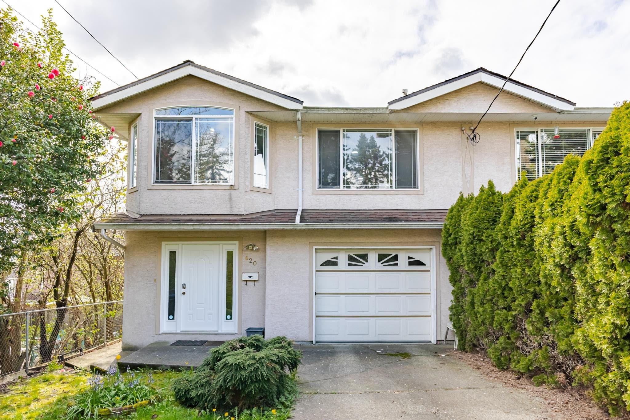 620 Thirteenth Street, New Westminster, V3M 4M4 — photo 2