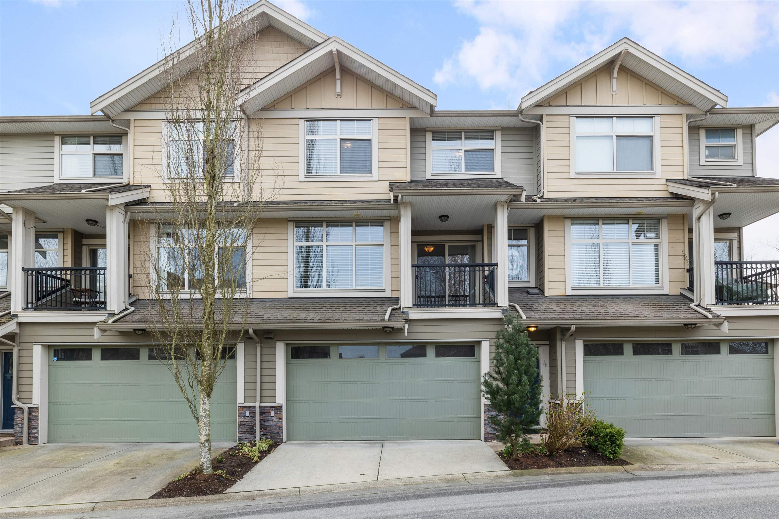 4 - 22225 50 Avenue, Langley, V2Y 0G7 — photo 1