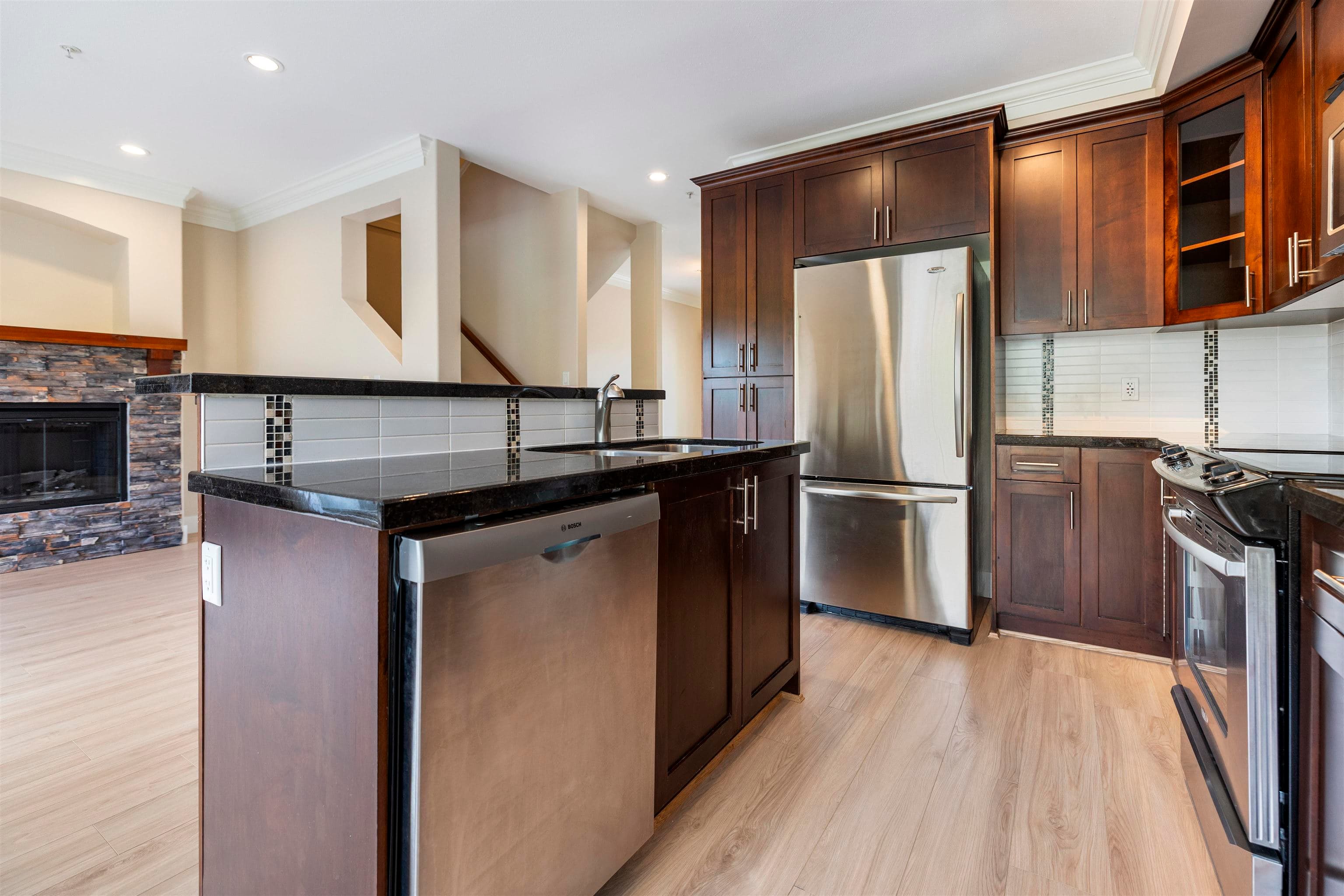 4 - 22225 50 Avenue, Langley, V2Y 0G7 — photo 4