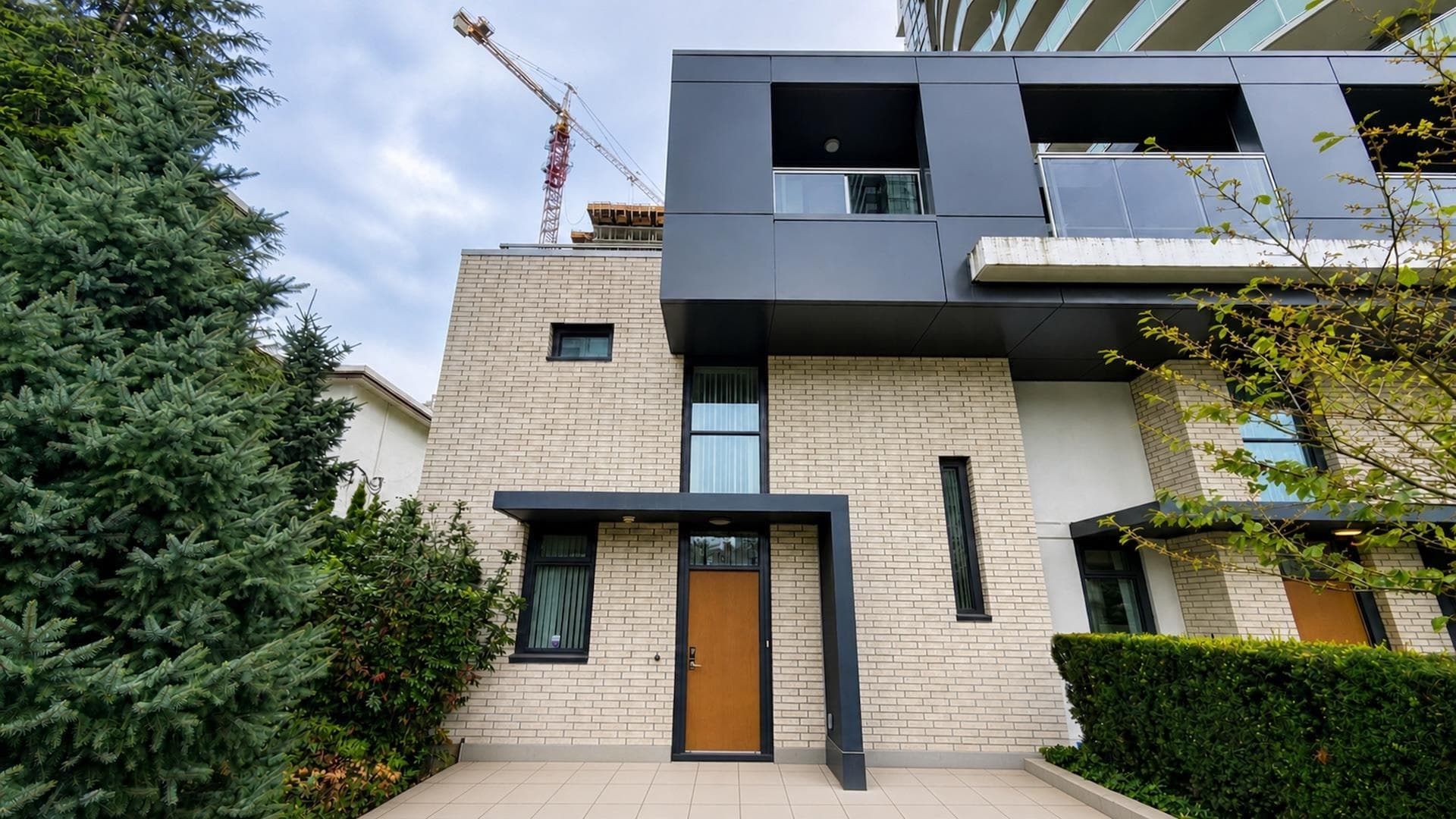 1 - 6638 Dunblane Avenue, Burnaby, V5H 0G8 — photo 1