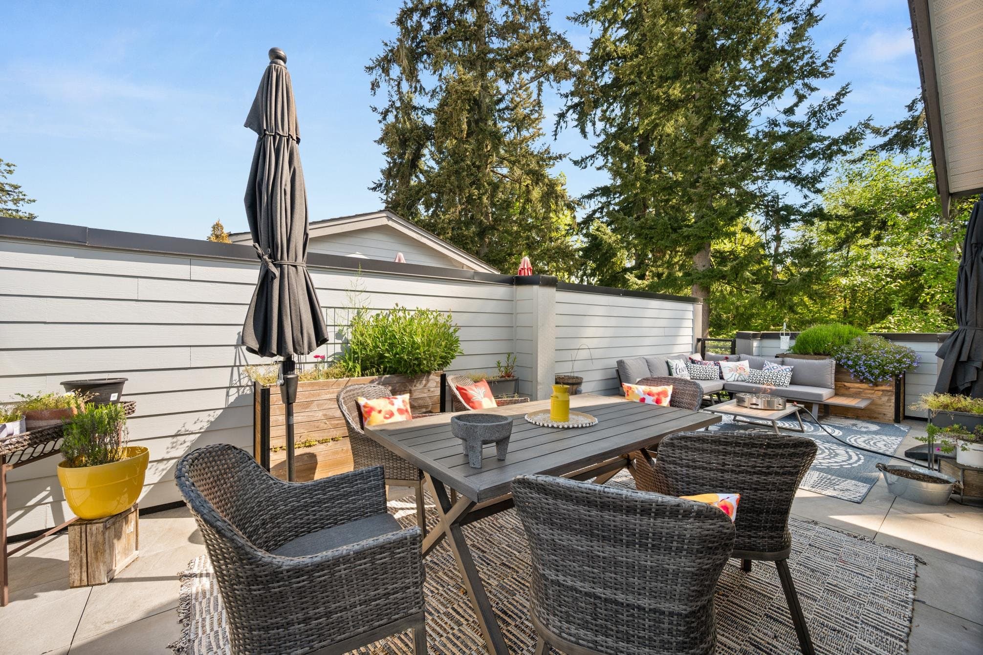 173 - 16433 19 Avenue, Surrey, V3Z 0Z1 — photo 1