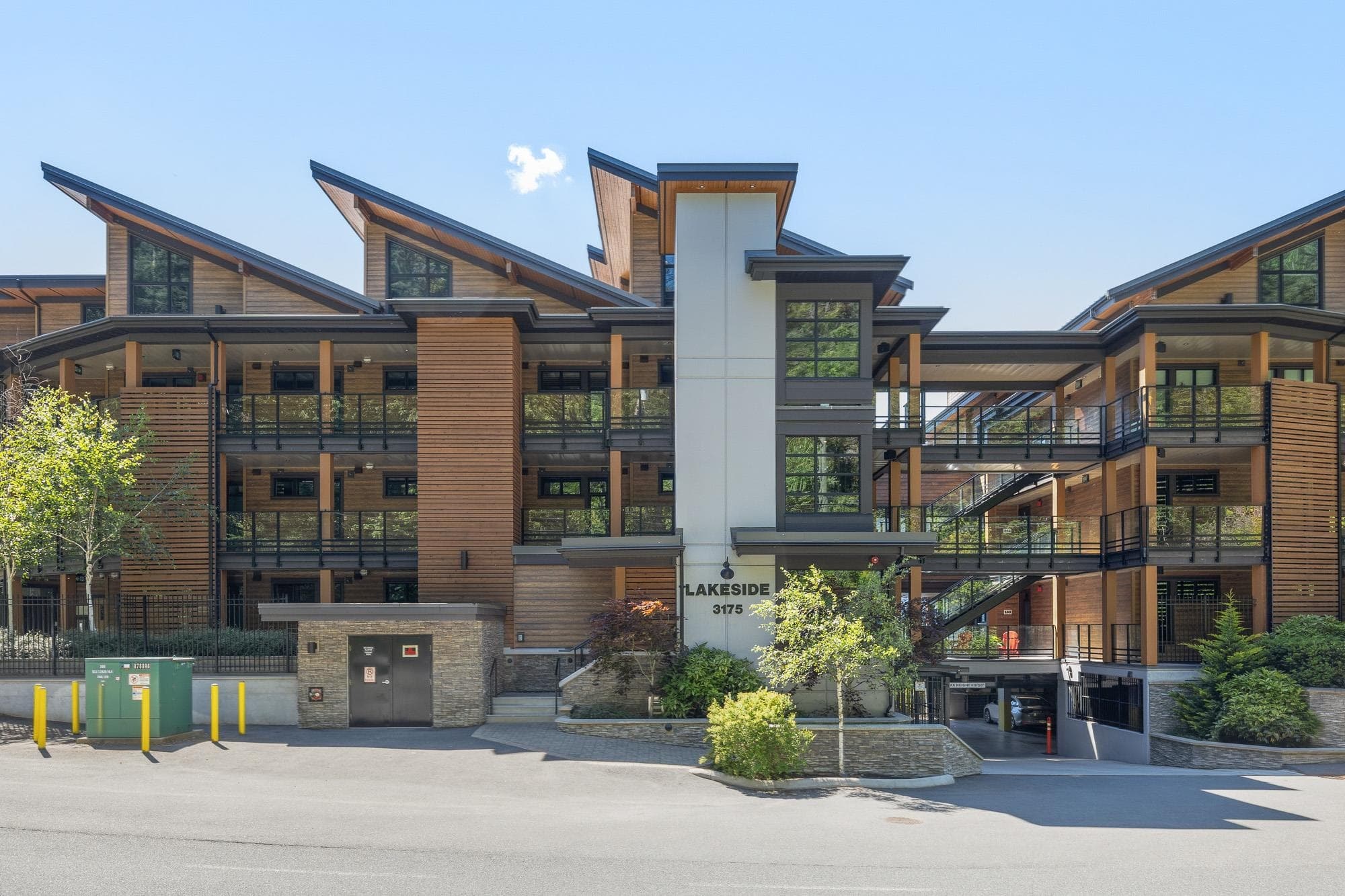 205 - 3175 Columbia Valley Road, Cultus Lake, V2R 6C2 — photo 2