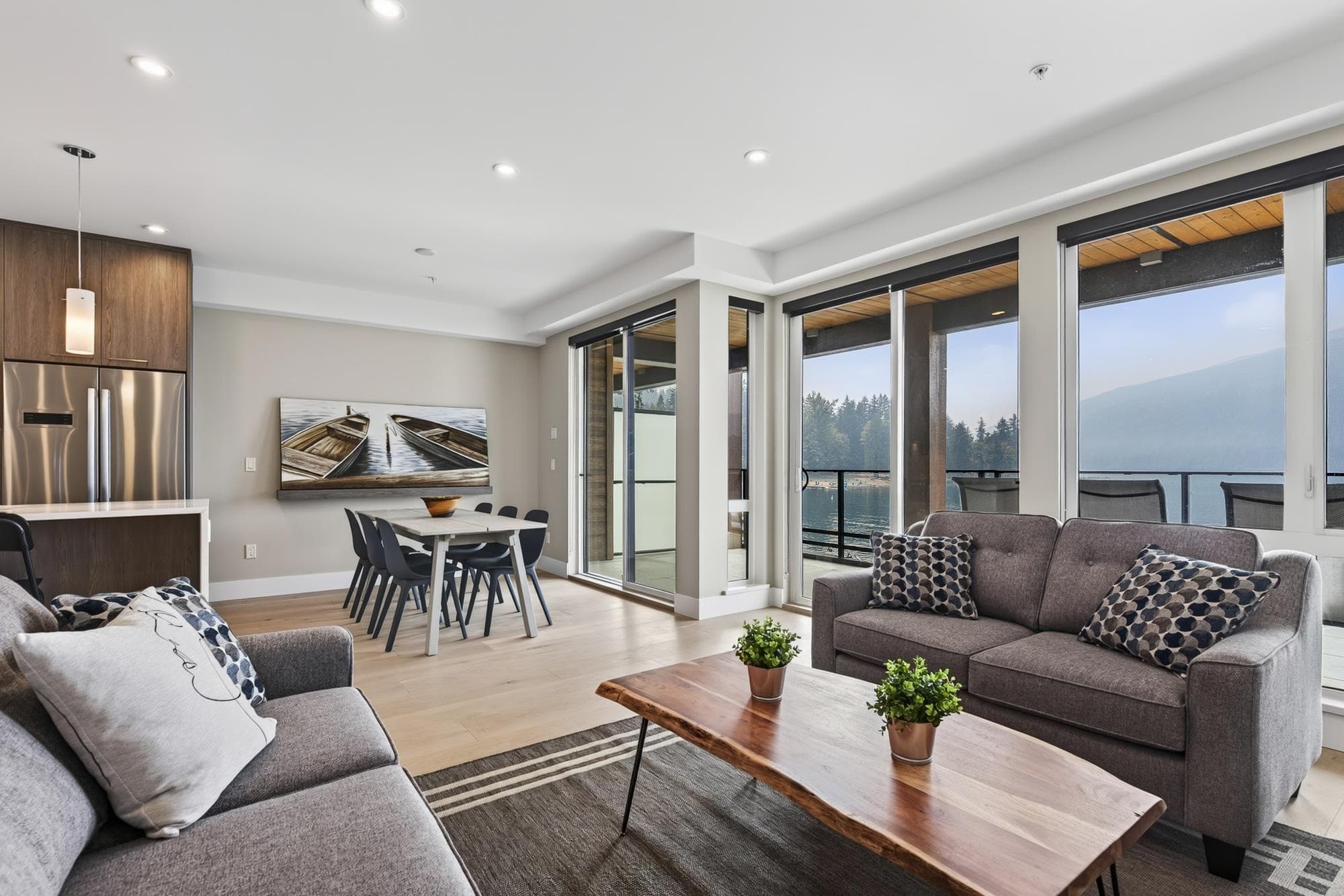 205 - 3175 Columbia Valley Road, Cultus Lake, V2R 6C2 — photo 3