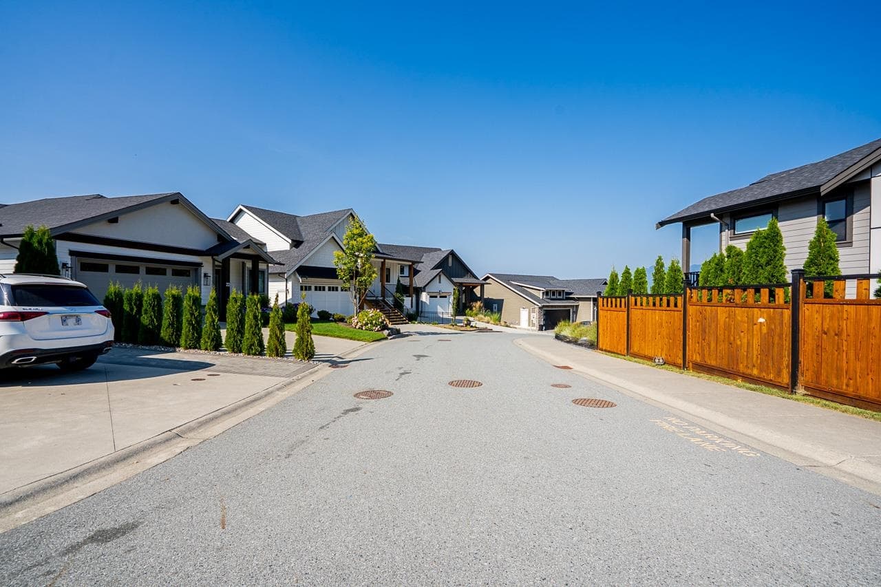 24 - 8295 Nixon Road, Chilliwack, V4Z 0C8 — photo 2