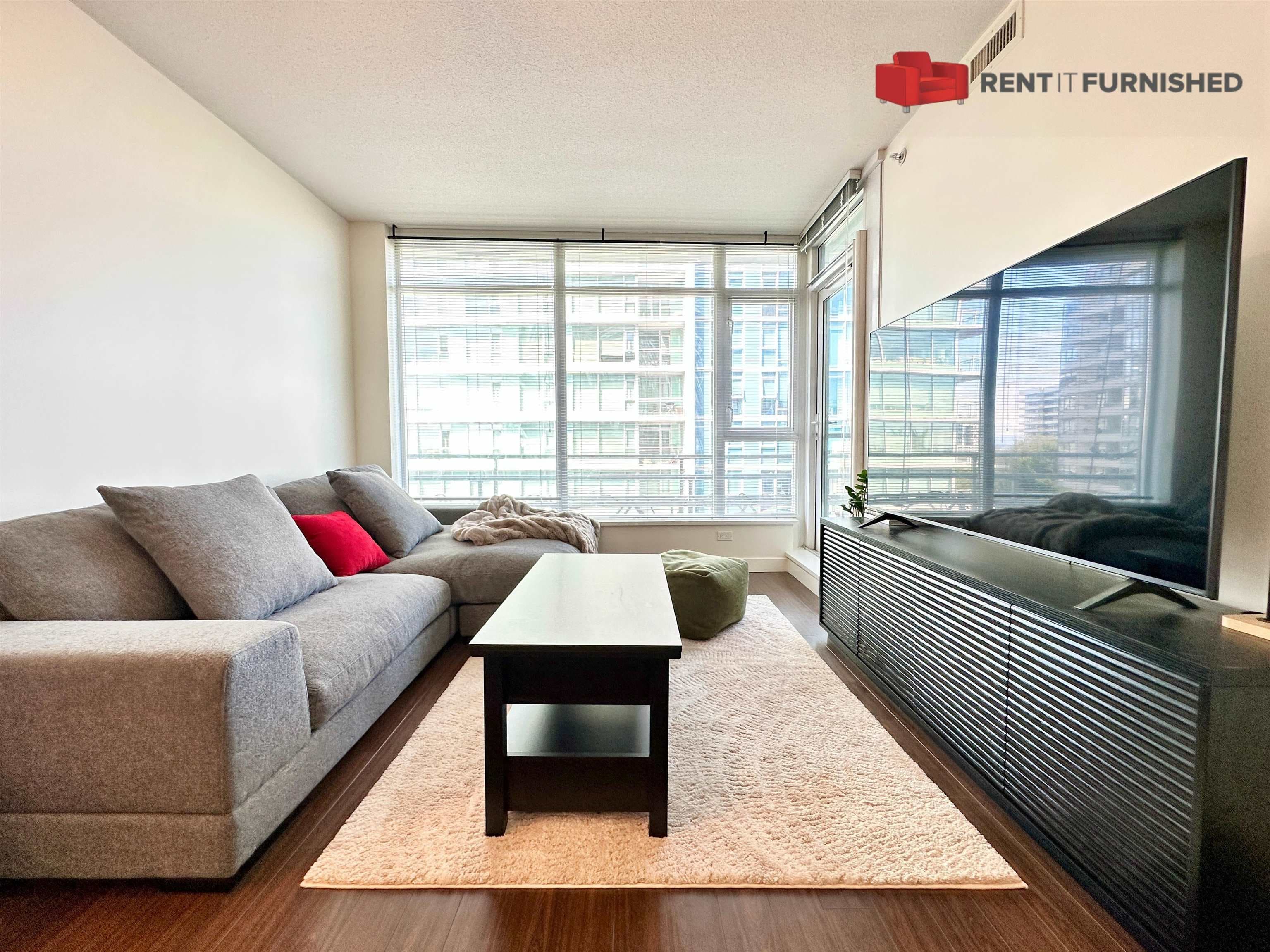 7371 Westminster Highway, Vancouver, V6X 0B4 — photo 2