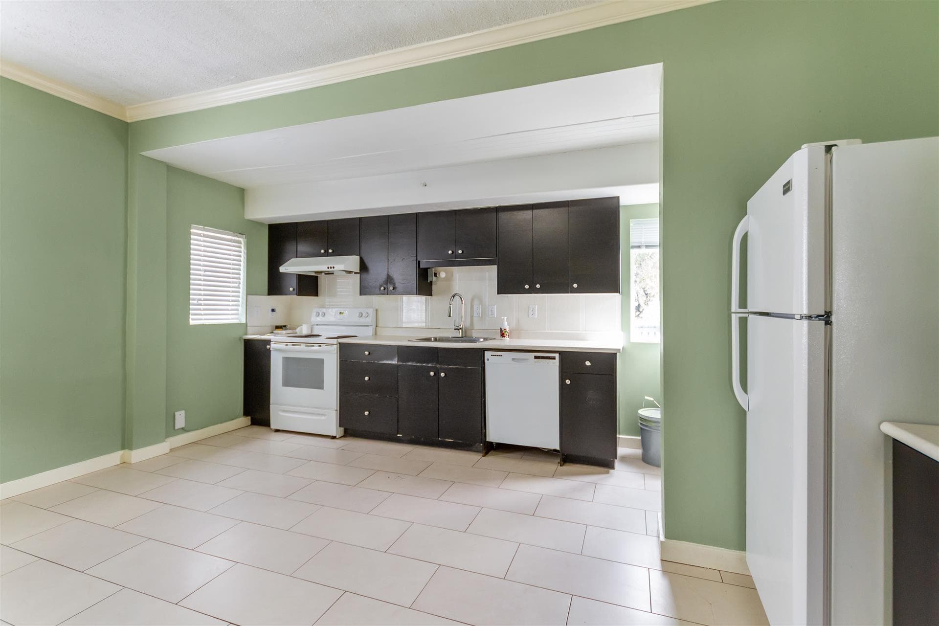 2119 E 30th Avenue, Vancouver, V5N 3A5 — photo 3