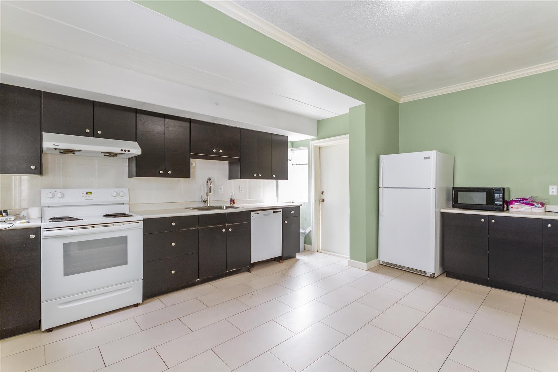 2119 E 30th Avenue, Vancouver, V5N 3A5 — photo 4