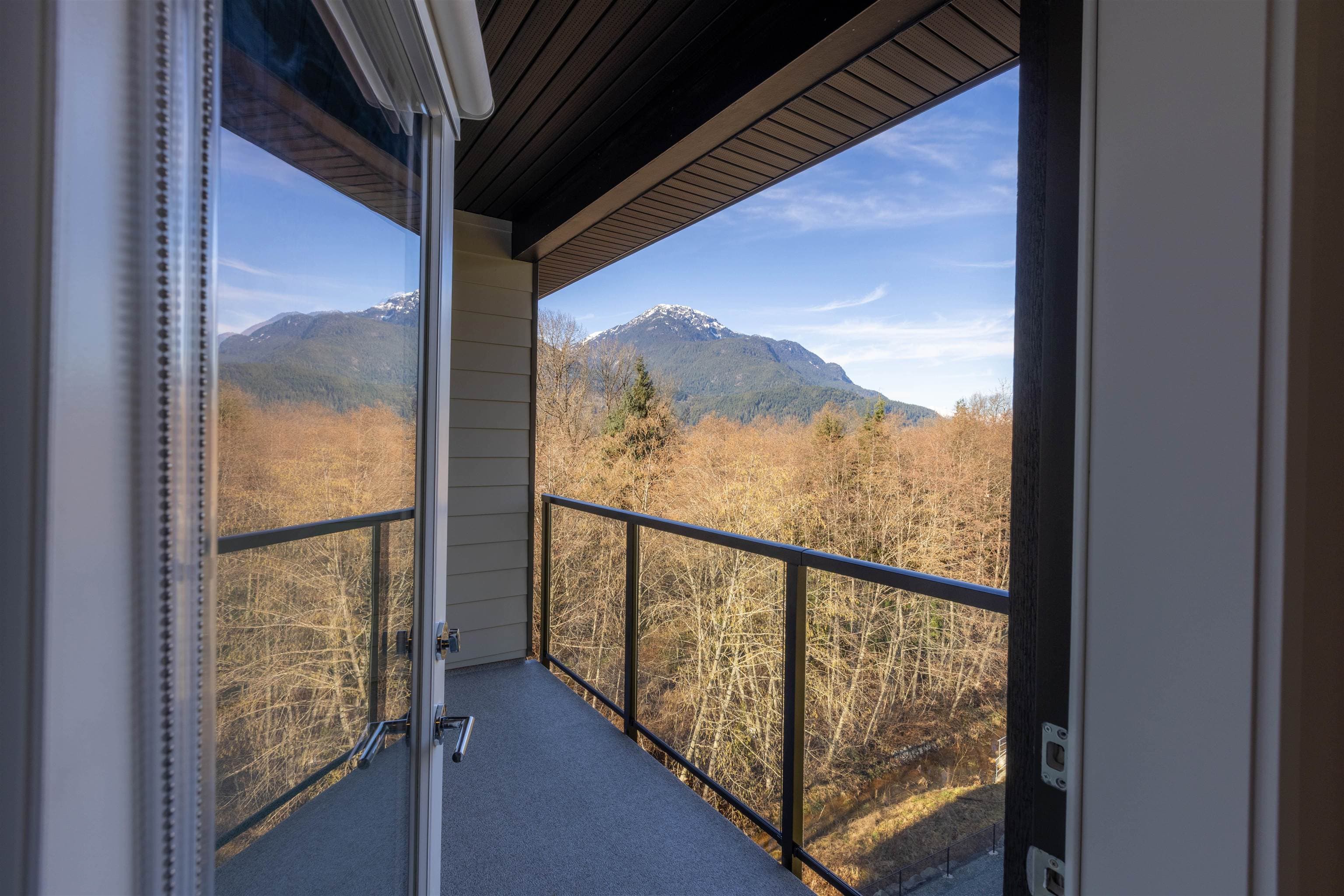 506 - 39180 Finch Place, Squamish, V8B 1G8 — photo 5