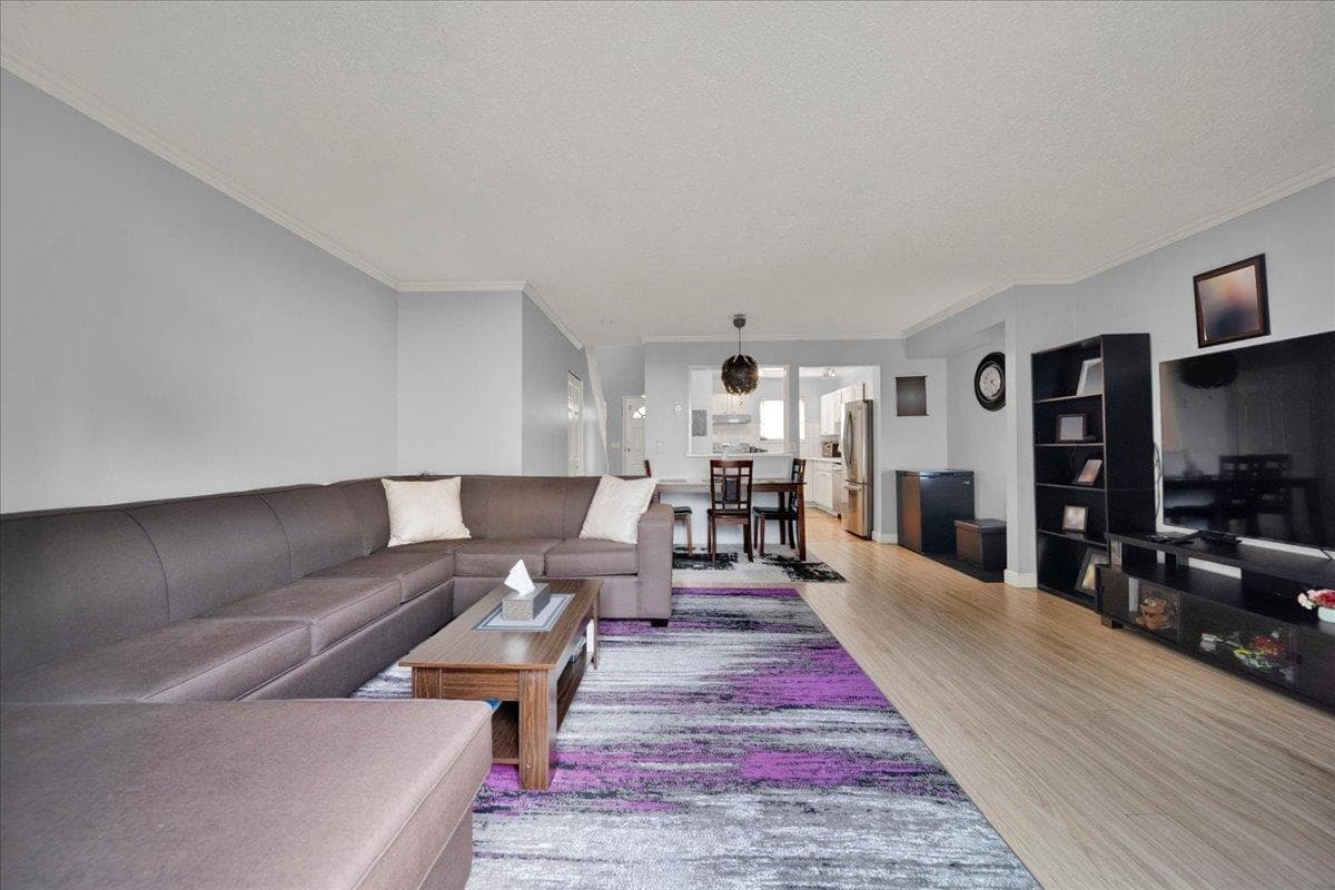 159 - 13750 67 Avenue, Surrey, V3W 6X6 — photo 2