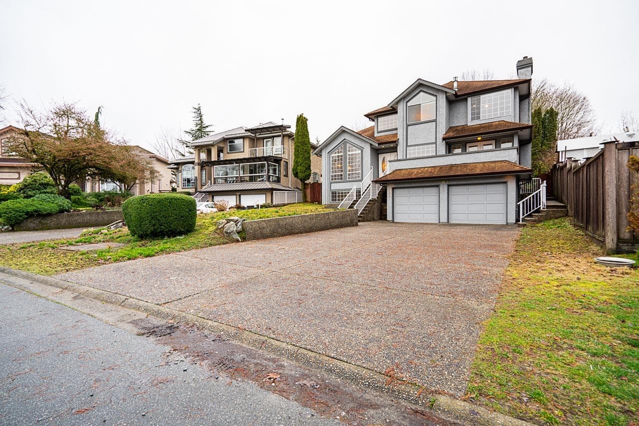 17072 103 Avenue, Surrey, V4N 3K9 — photo 2