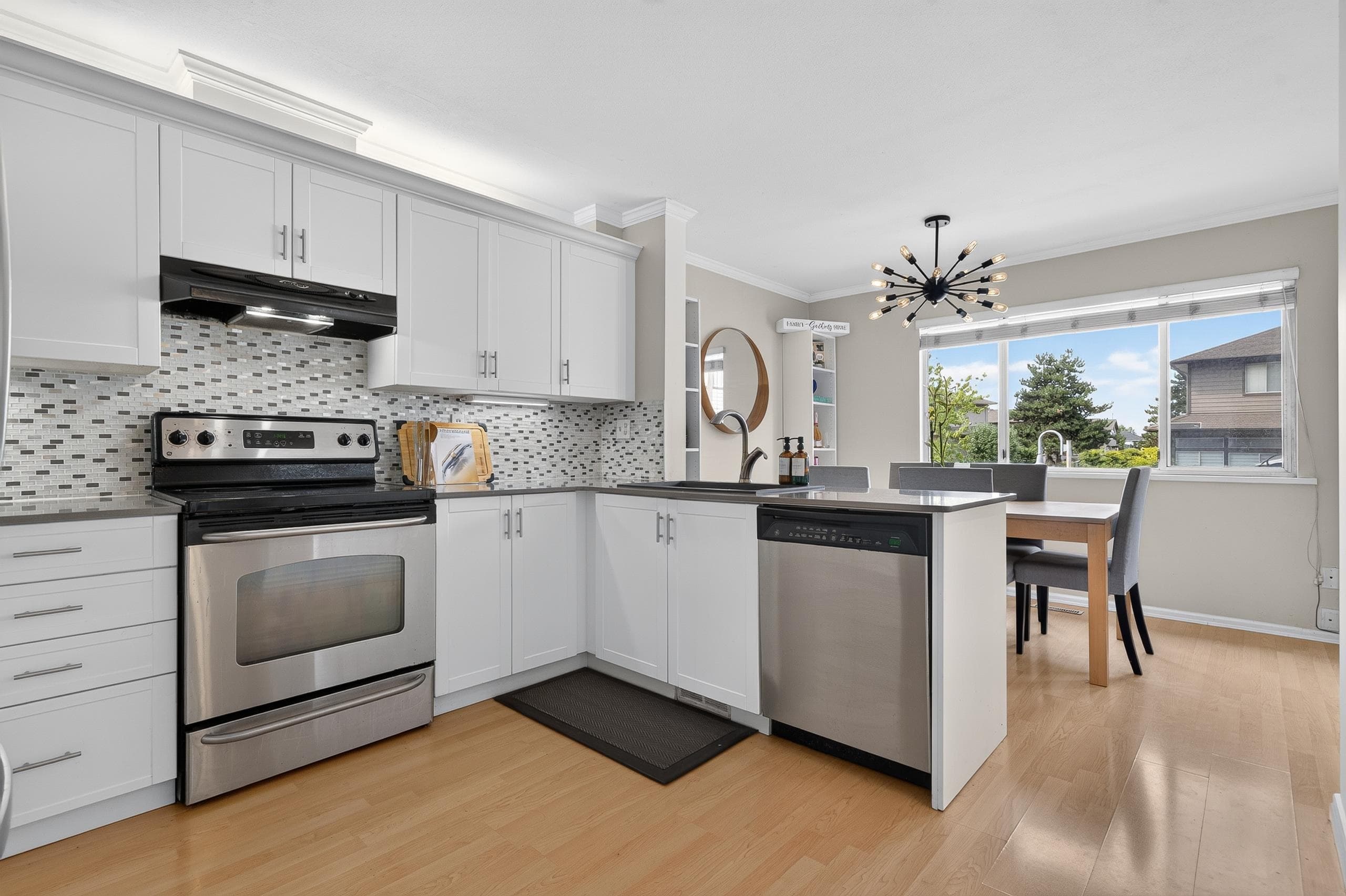 48 - 5380 Smith Drive, Richmond, V6V 2K8 — photo 2