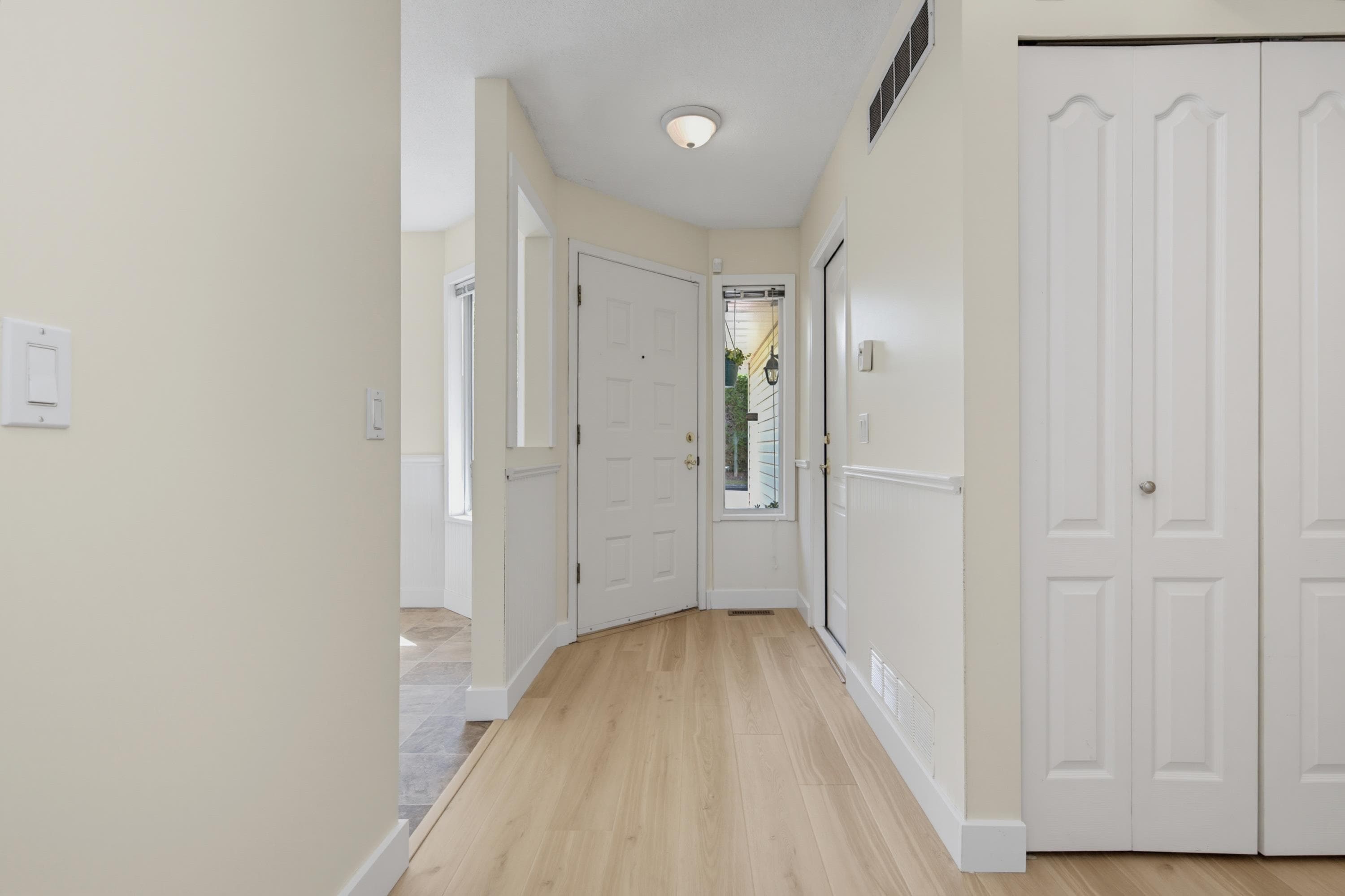 8 - 21928 48 Avenue, Langley, V3A 8H1 — photo 2