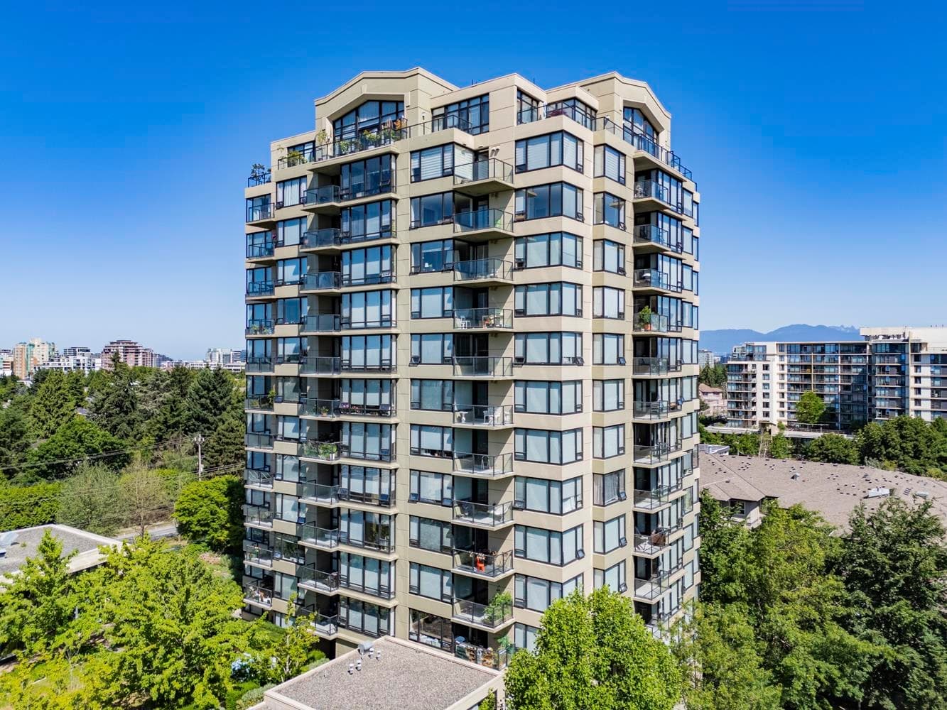 609 - 9180 Hemlock Drive, Richmond