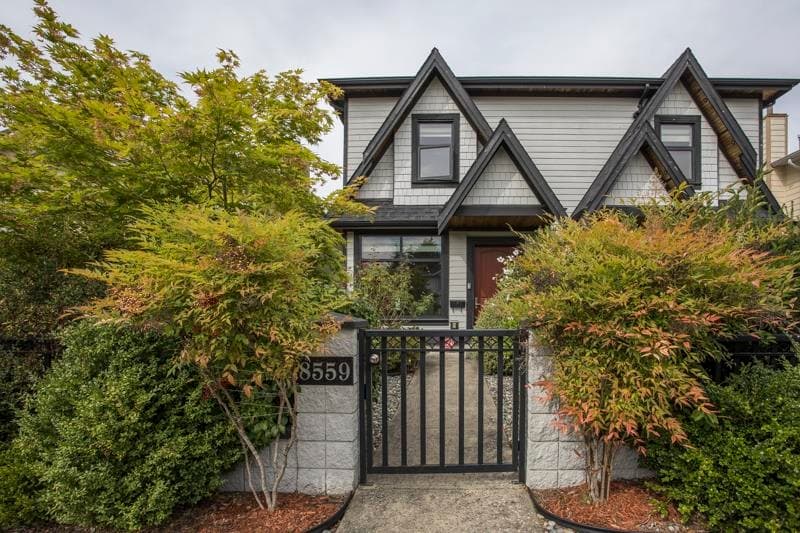 8559 Montcalm Street, Vancouver, V6P 4P6 — photo 2