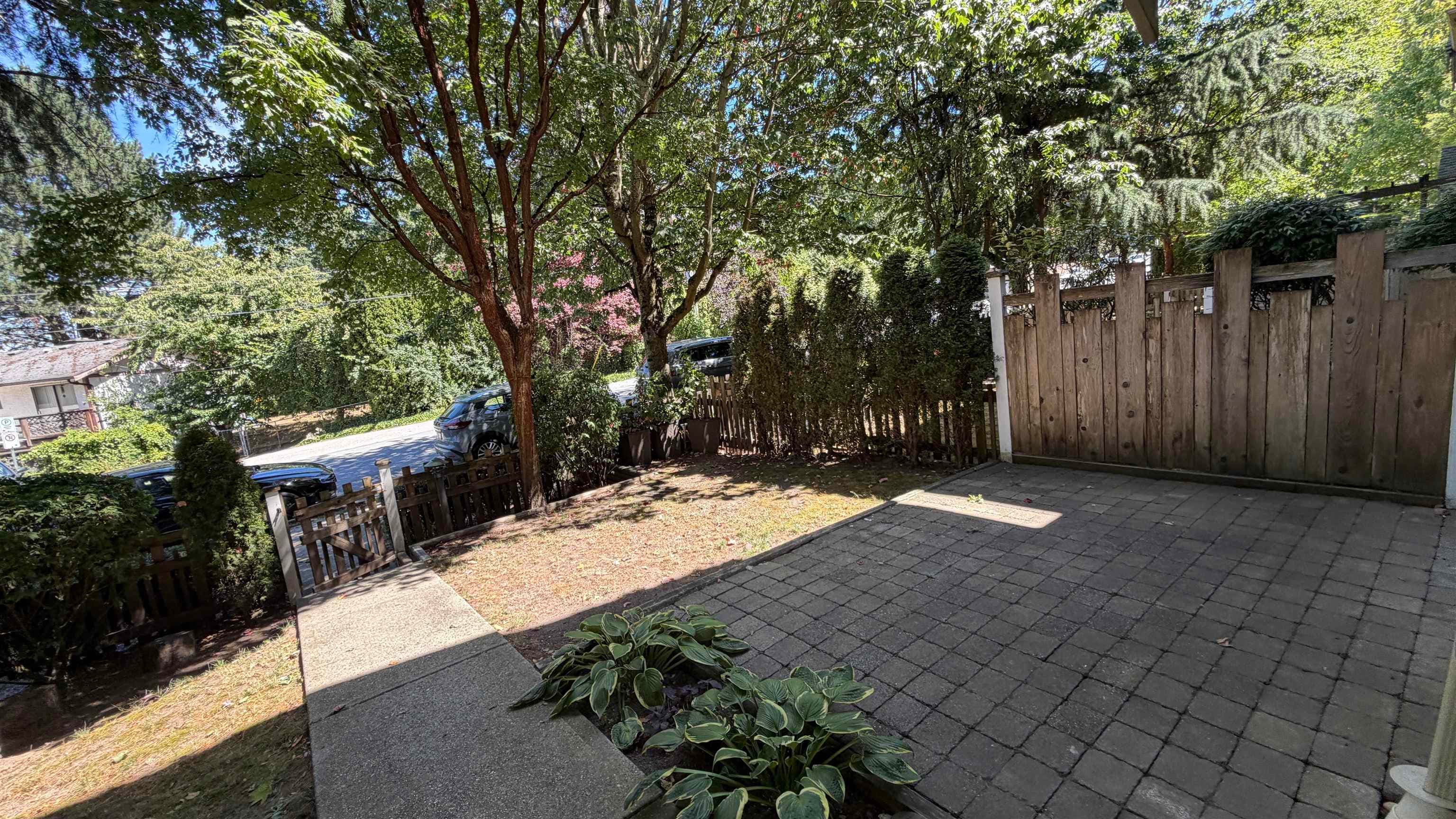 6 - 2733 Parkway Drive, Surrey, V4P 3P7 — photo 2