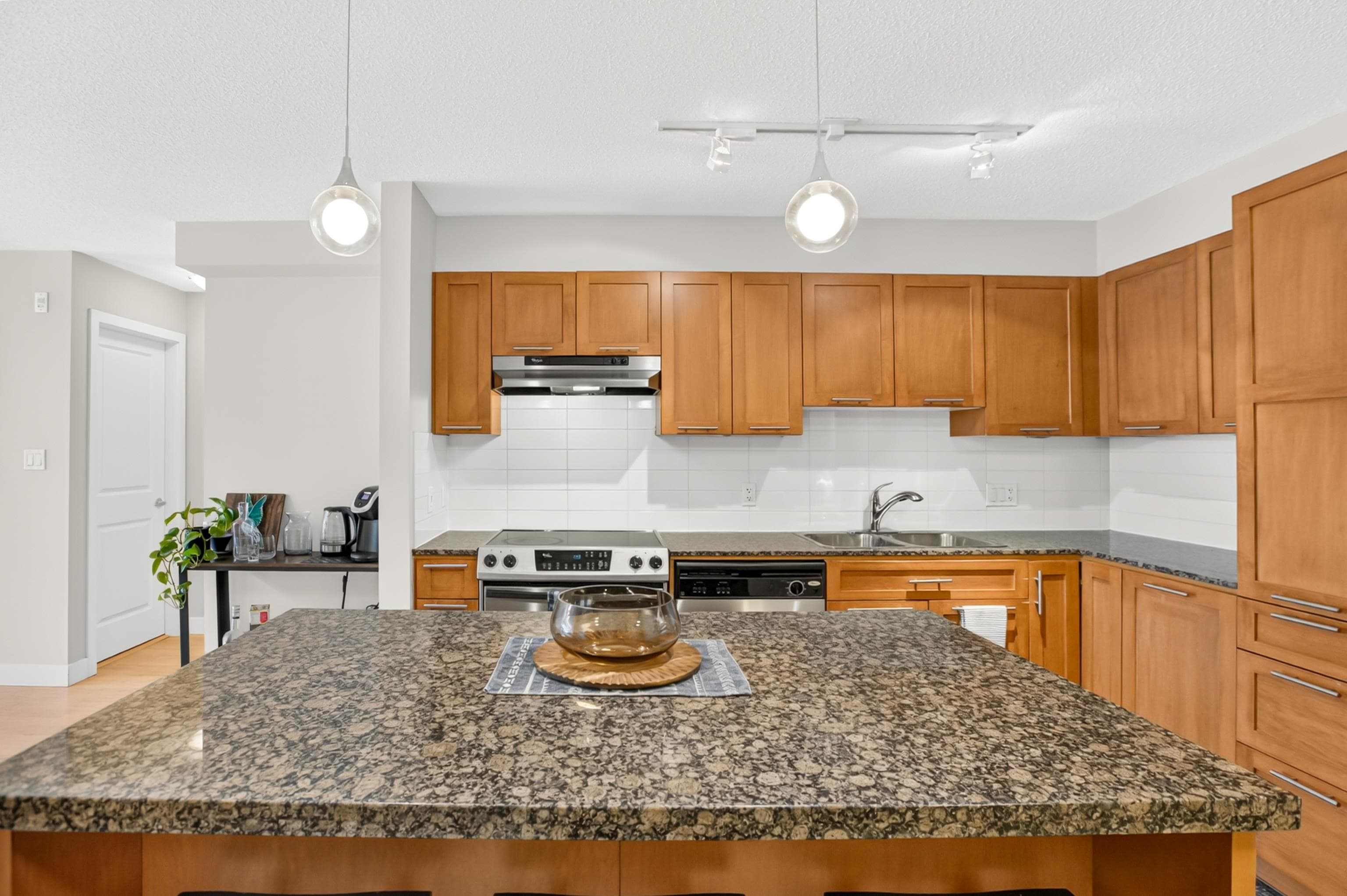 234 - 19673 Meadow Gardens Way, Pitt Meadows, V3Y 0A1 — photo 2