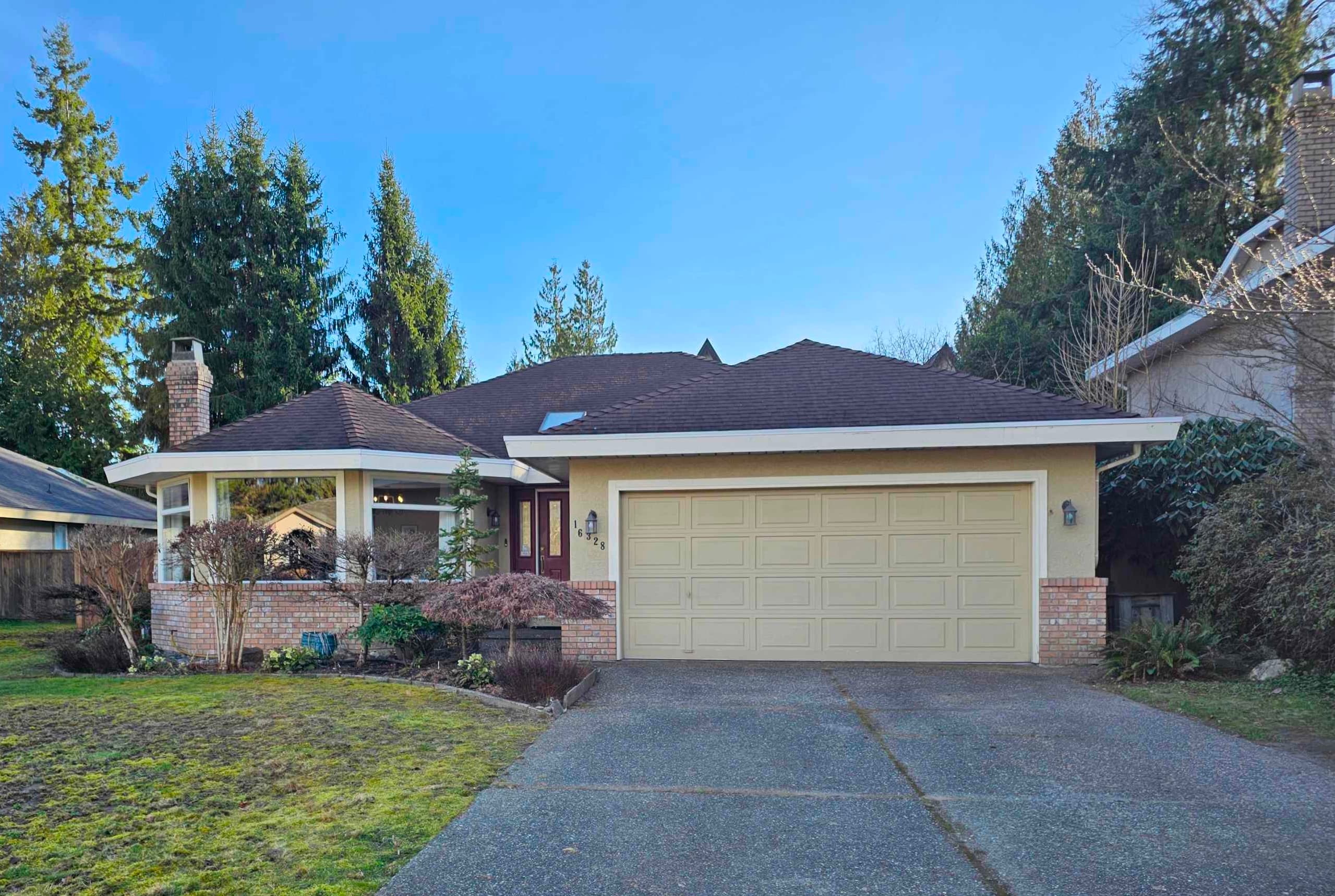 16328 108a Avenue, Surrey, V4N 1N8 — photo 1