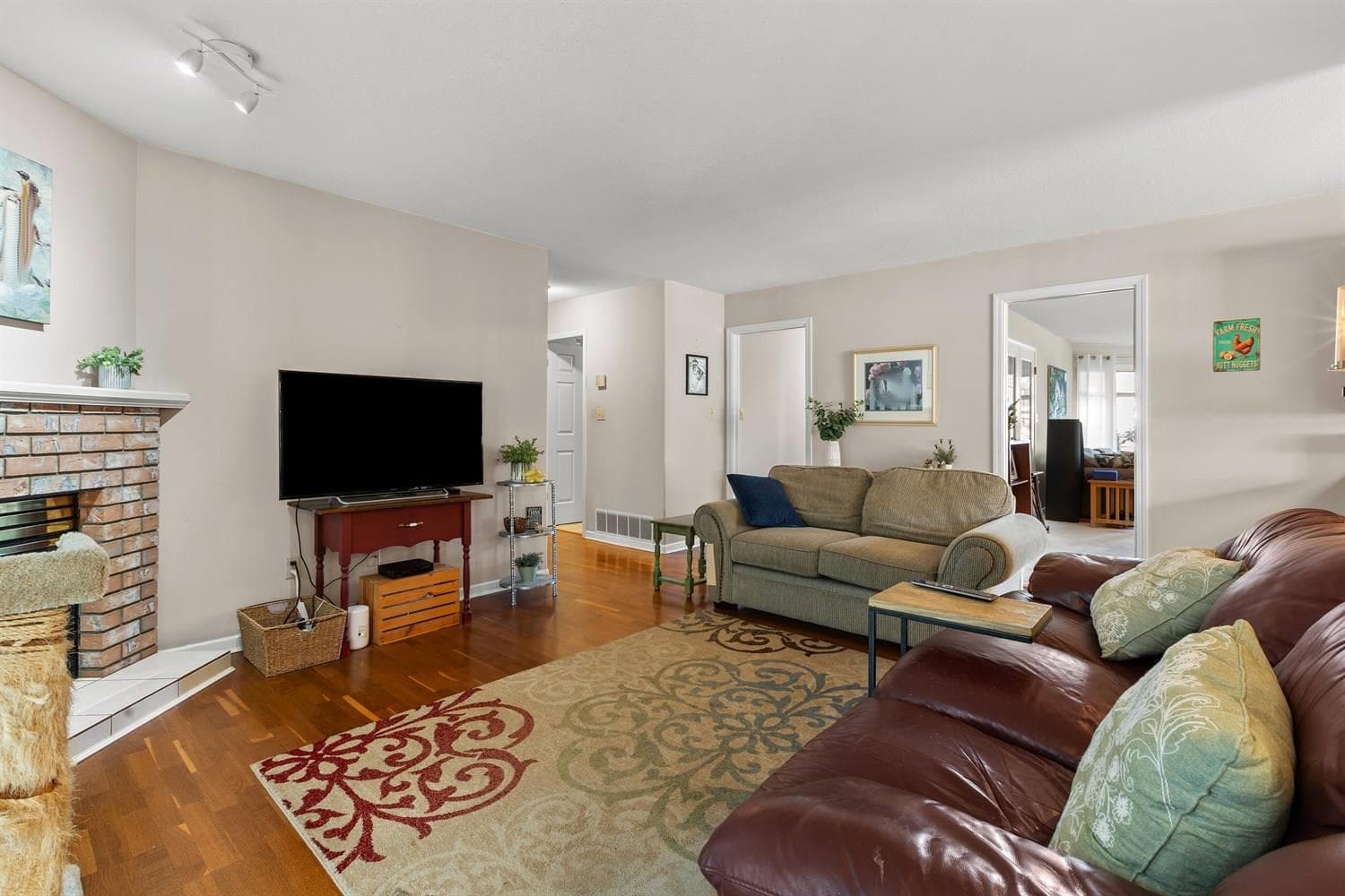 16328 108a Avenue, Surrey, V4N 1N8 — photo 5