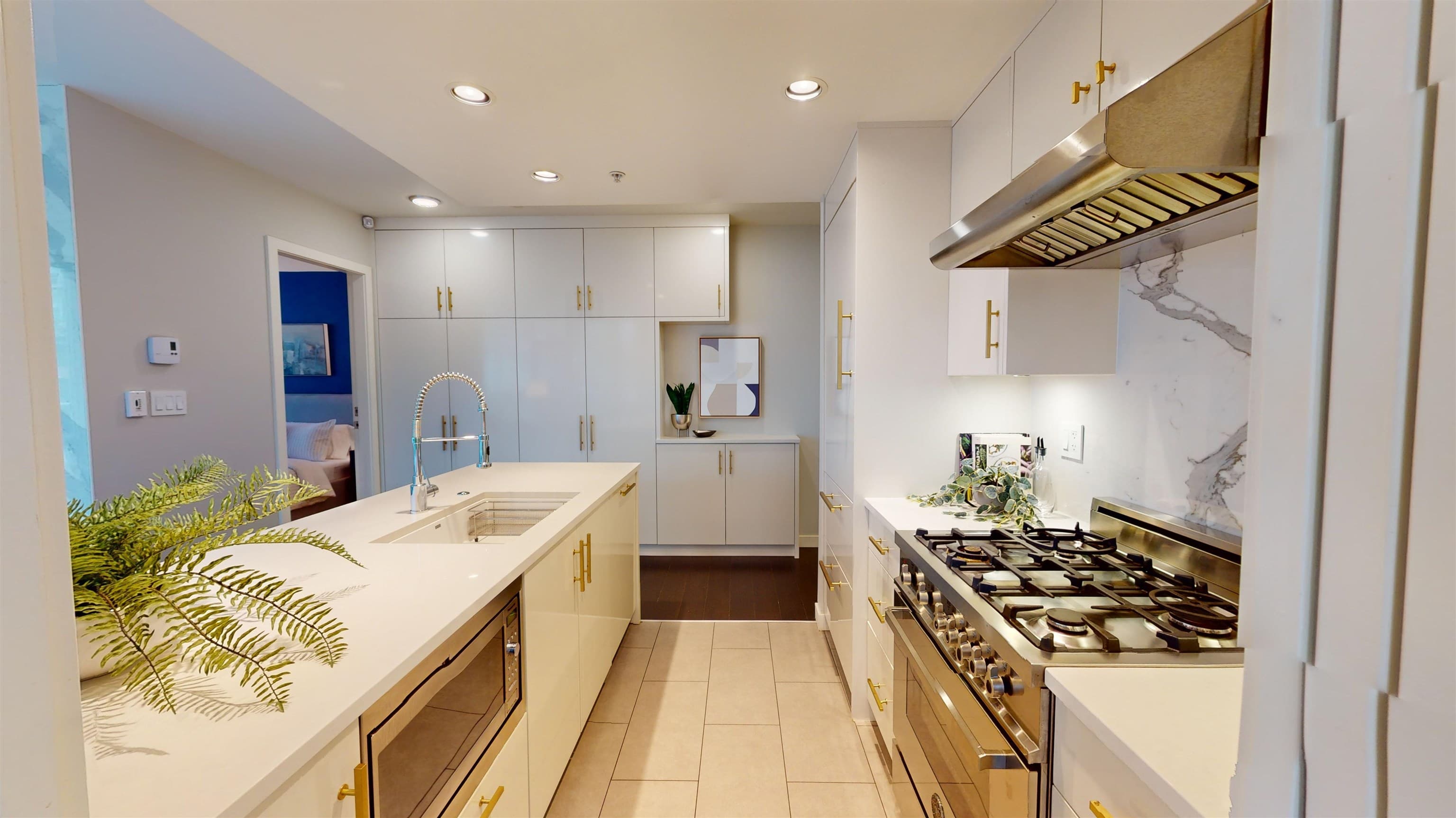 505 - 833 Homer Street, Vancouver, V6B 0H4 — photo 5