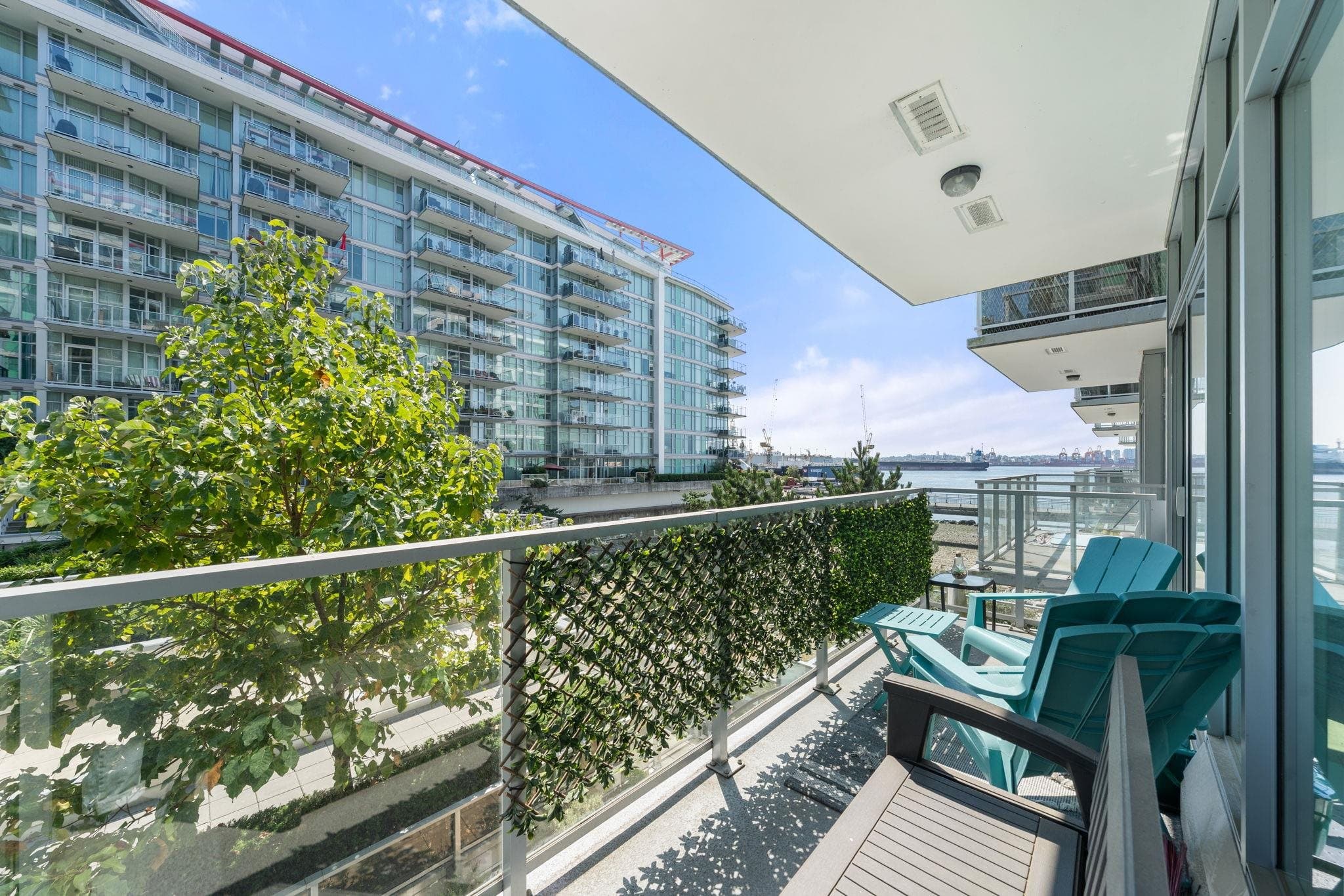 201 - 175 Victory Ship Way, North Vancouver, V7L 0G1 — photo 2