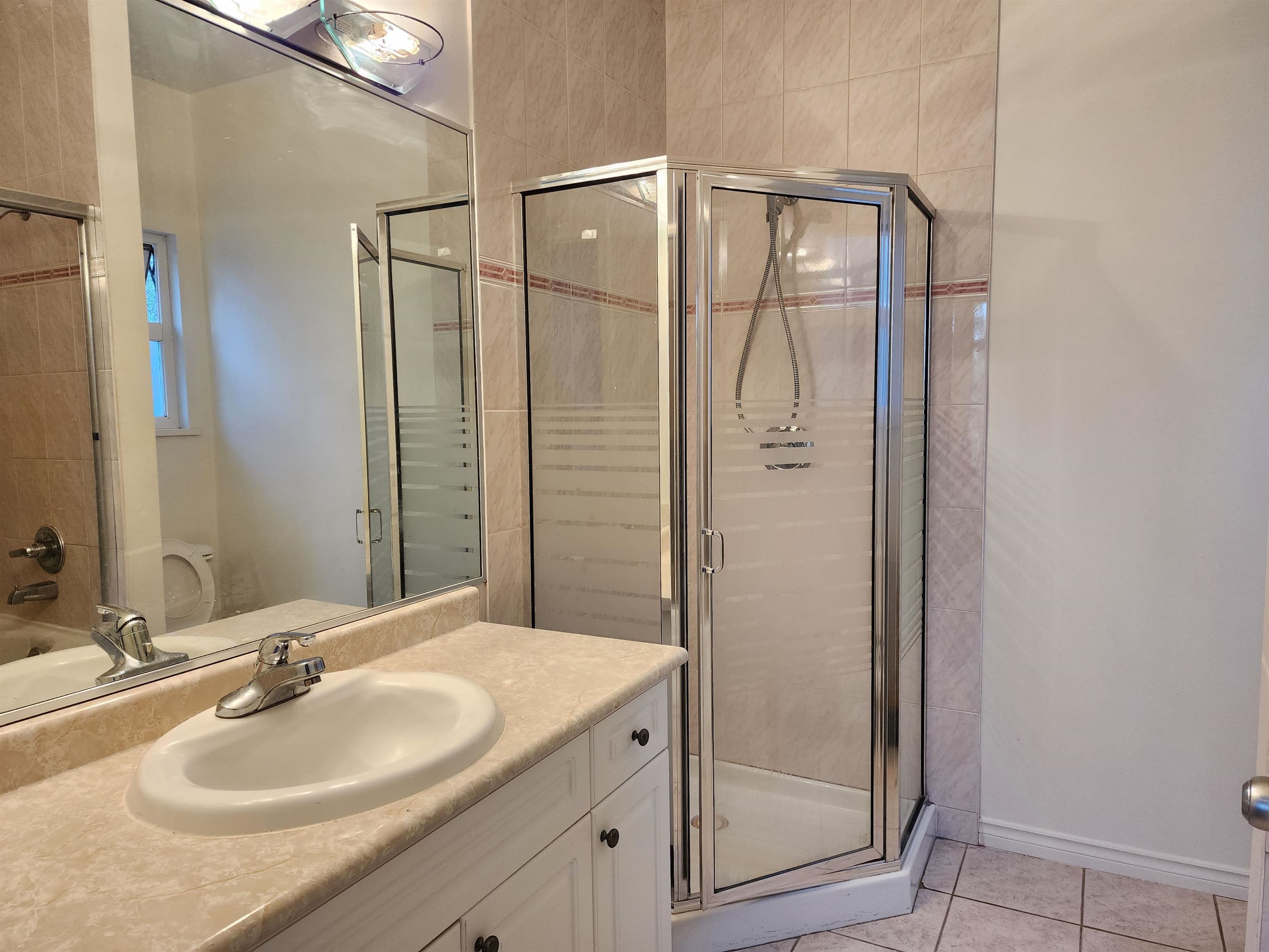 35xx Normandy Drive, North Vancouver, V5M 2E7 — photo 5
