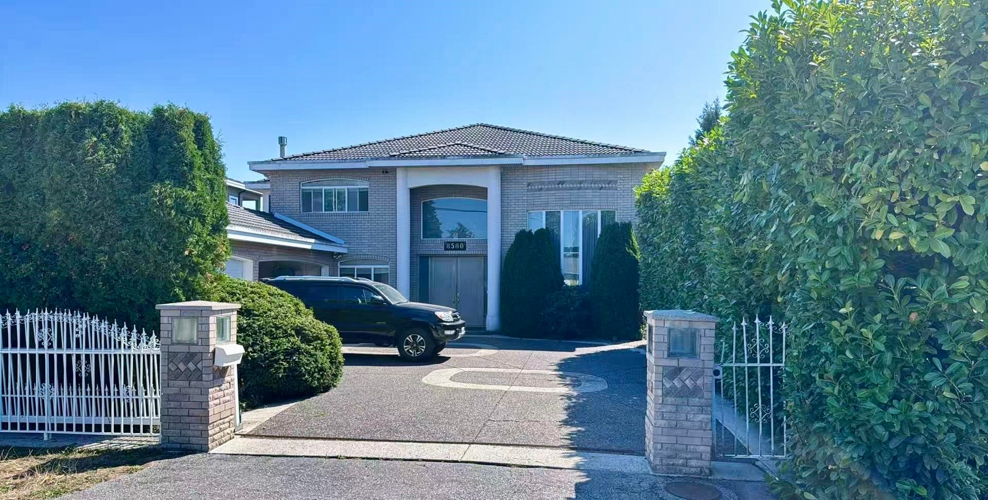 8580 Mowbray Road, Richmond