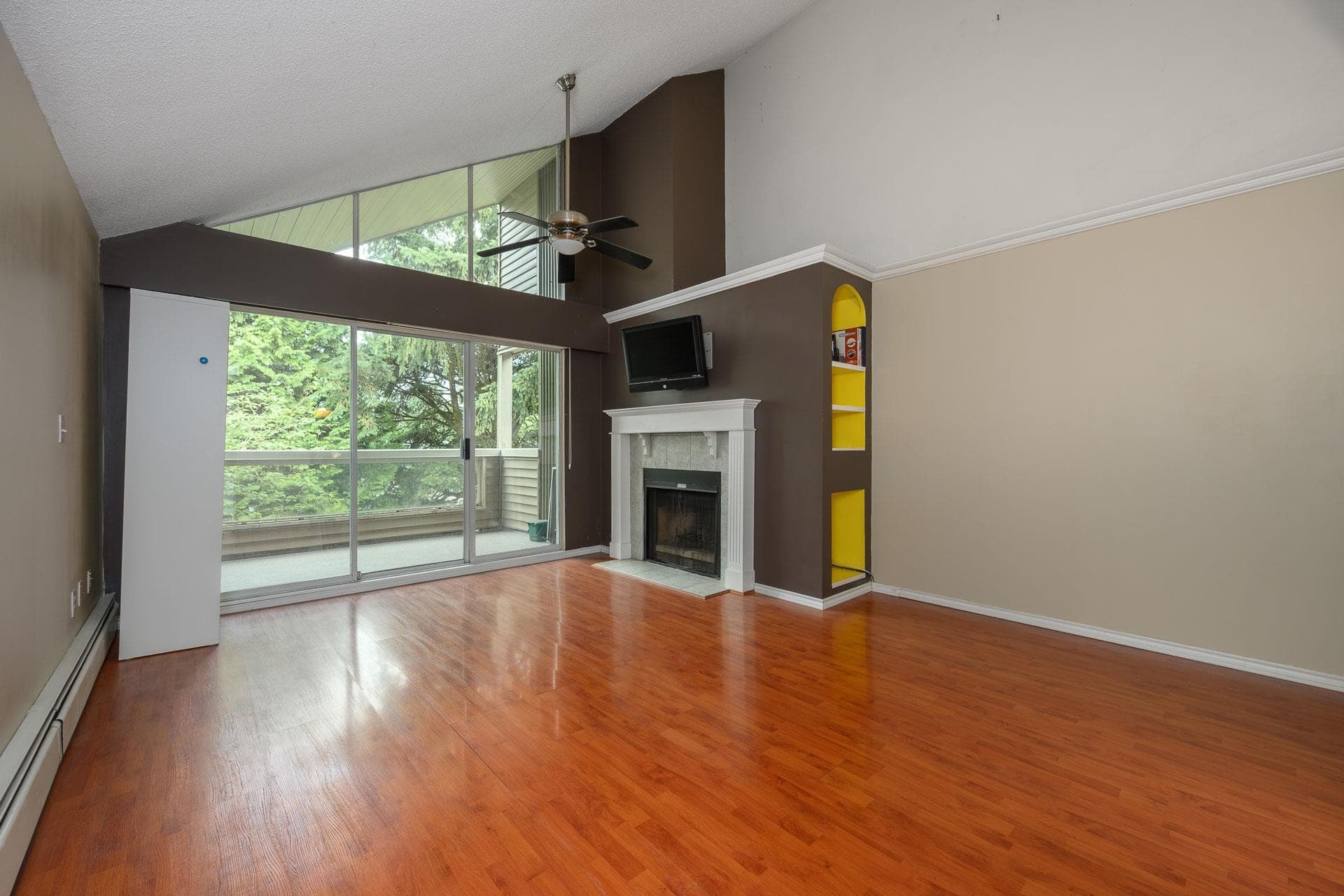 309 - 932 Robinson Street, Coquitlam, V3J 7R8 — photo 3
