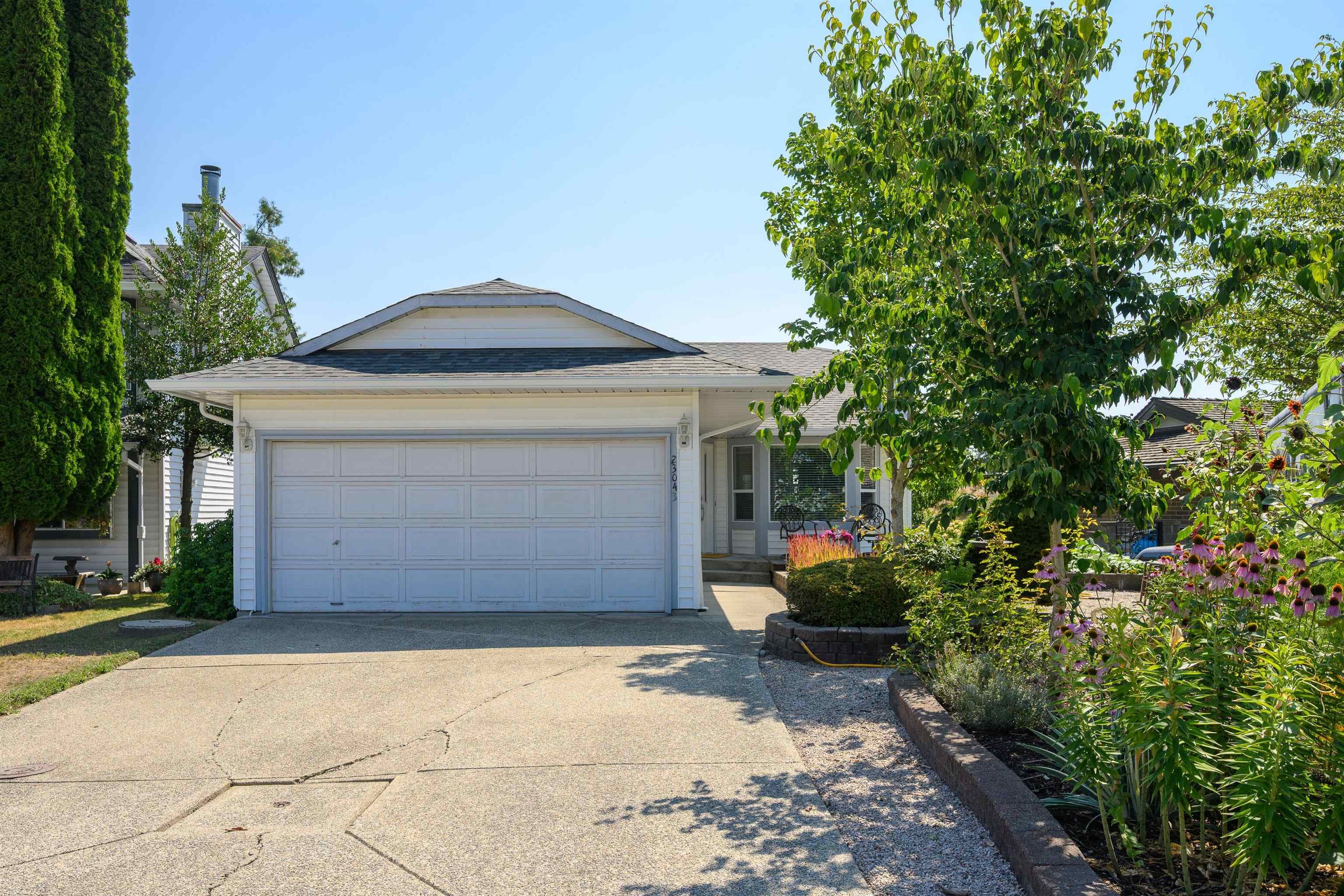 23043 Olund Crescent, Maple Ridge, V2X 0E8 — photo 1
