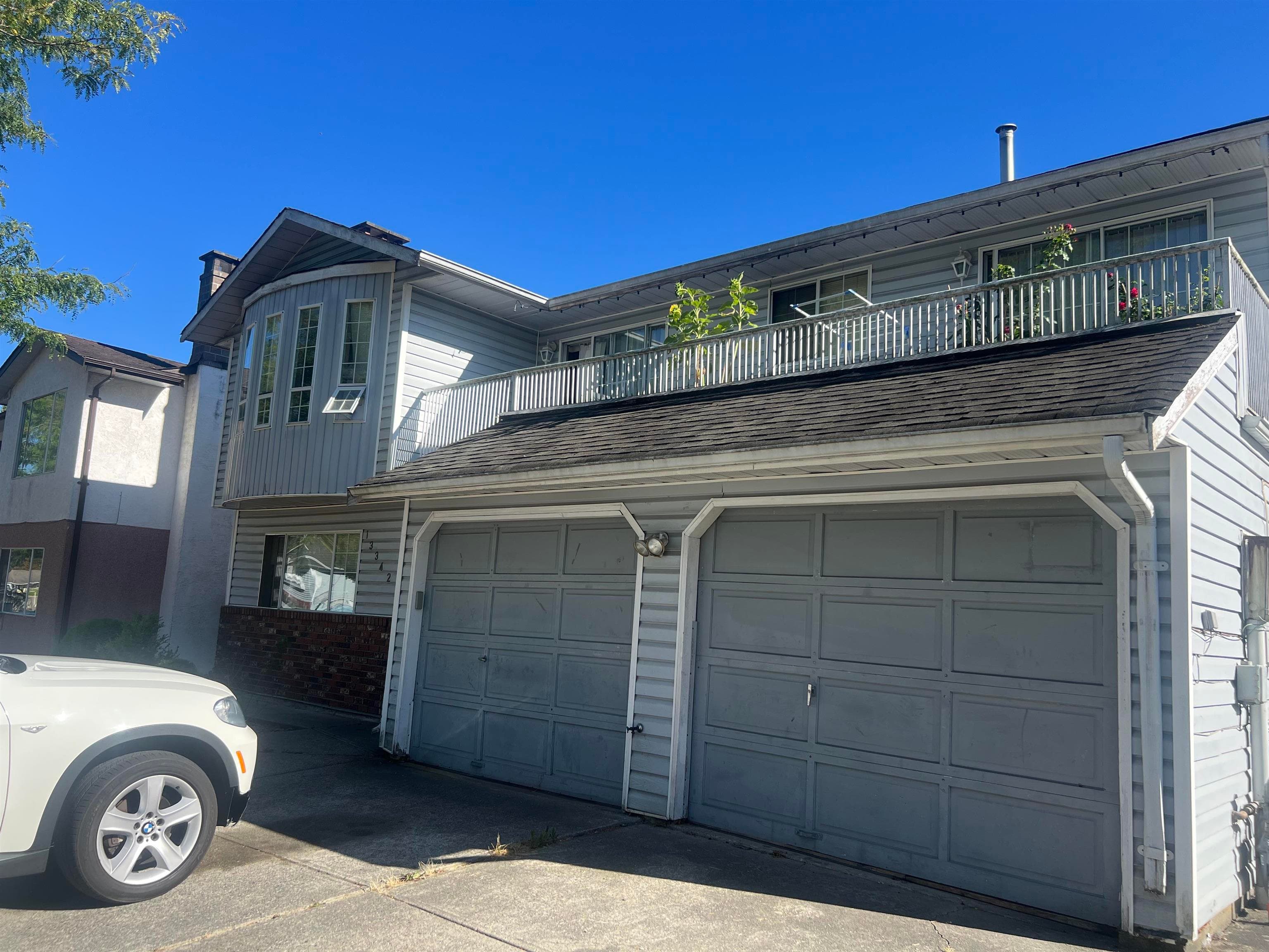 13342 79 Avenue, Surrey, V8W 8H4 — photo 2